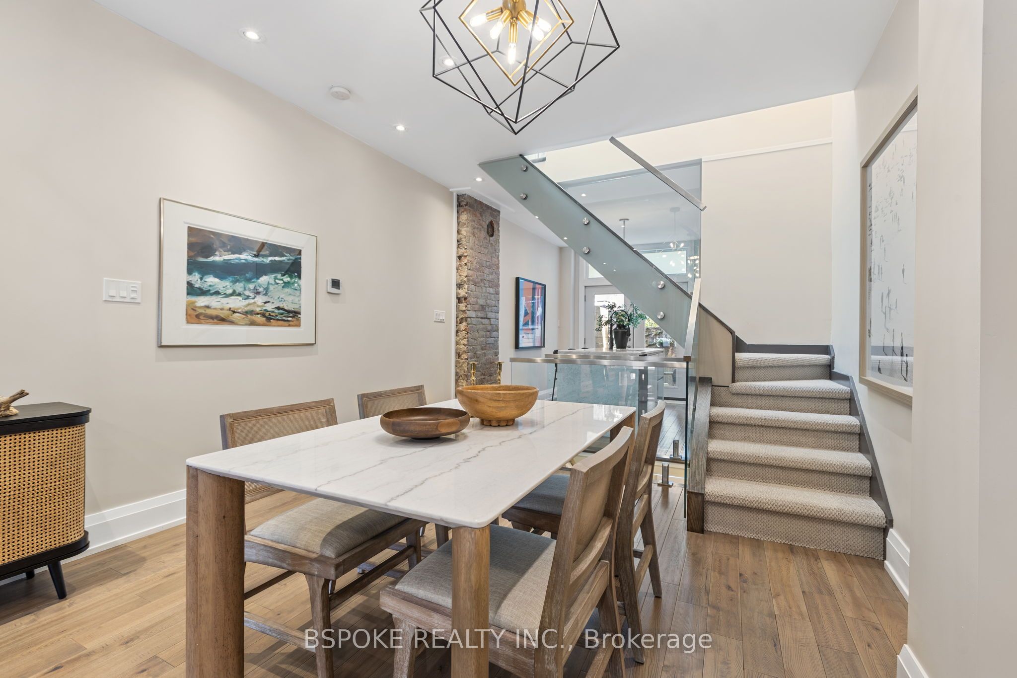 75 Laing Street Property Photo 8