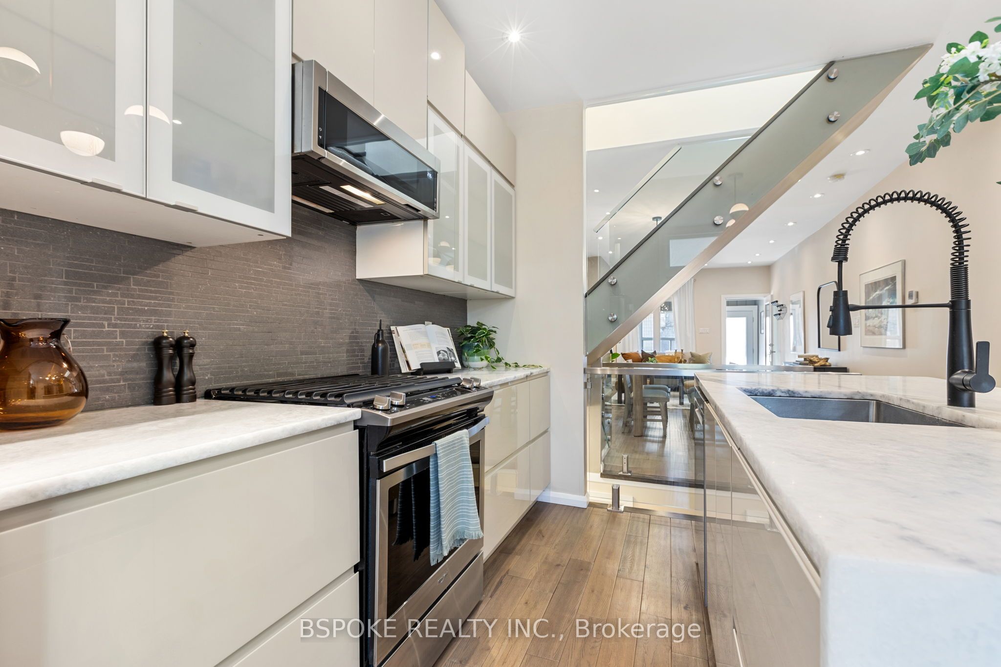 75 Laing Street Property Photo 13