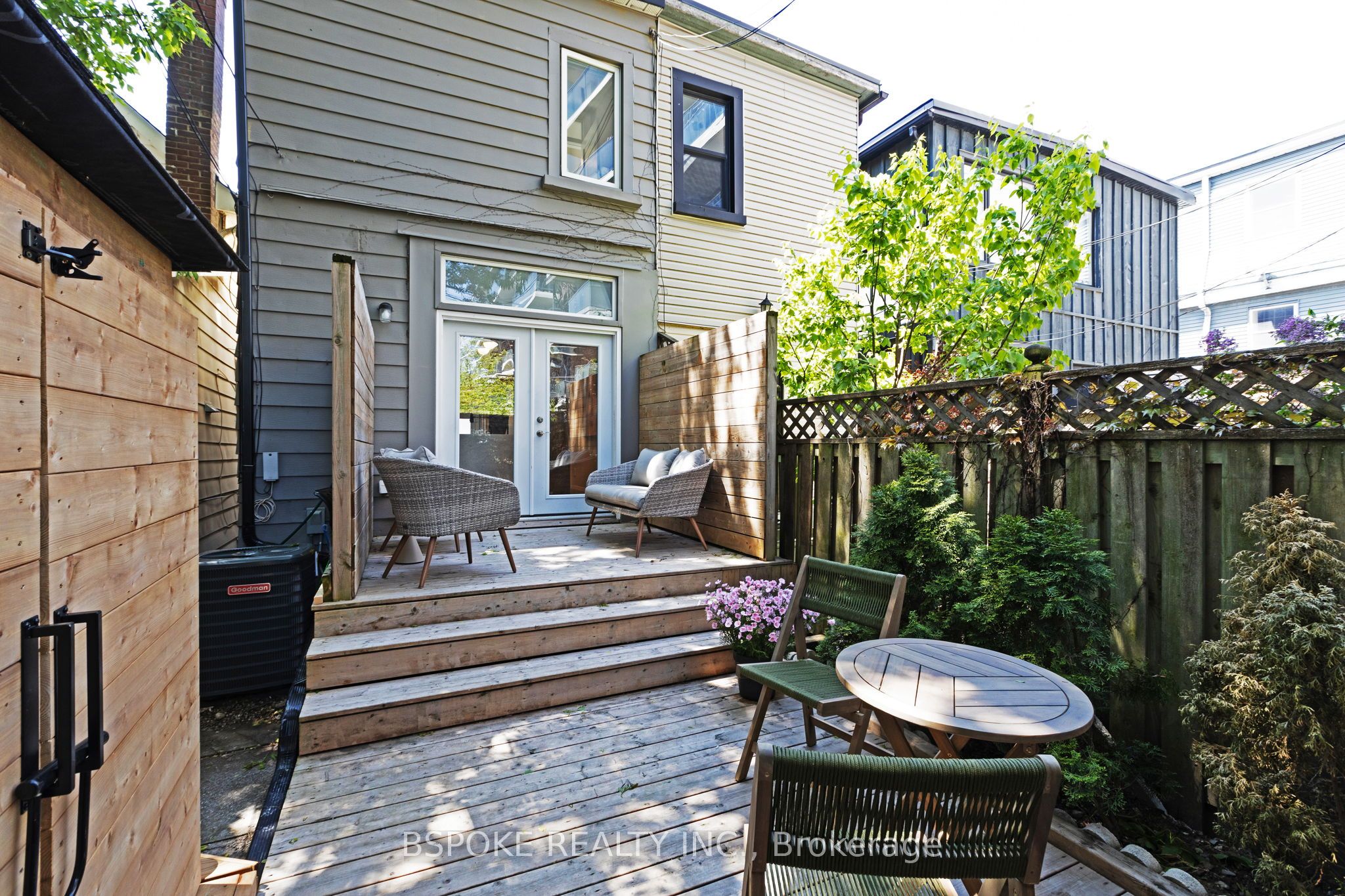 75 Laing Street Property Photo 30