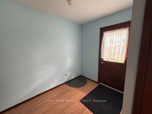 320 Myrtle Road E Property Photo 12