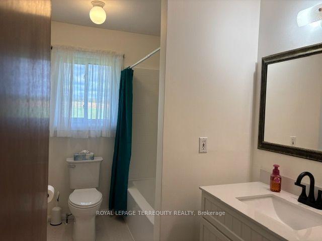 320 Myrtle Road E Property Photo 19