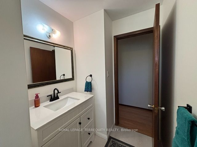 320 Myrtle Road E Property Photo 20