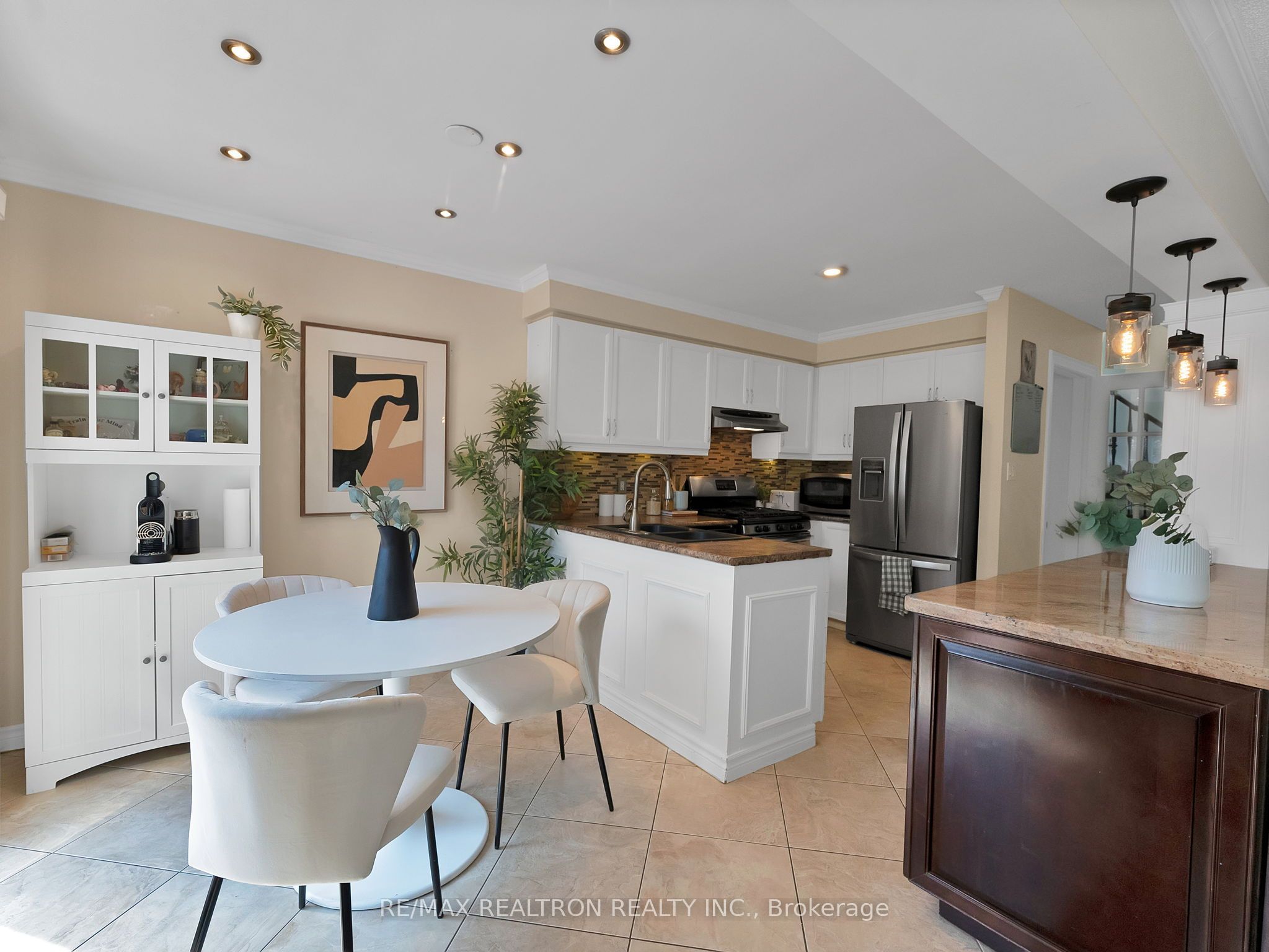 83 Crawforth Street Property Photo 10