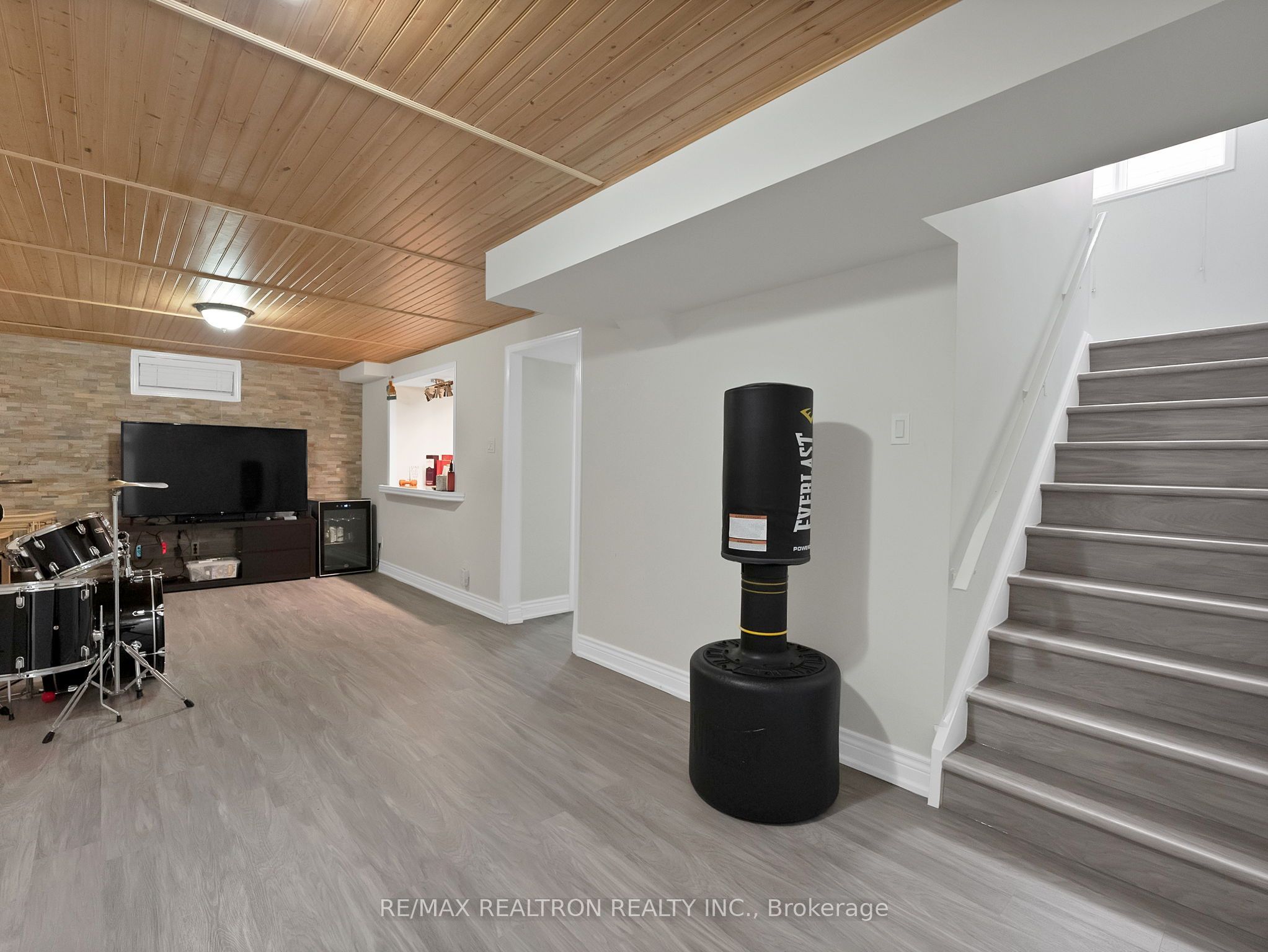 83 Crawforth Street Property Photo 31