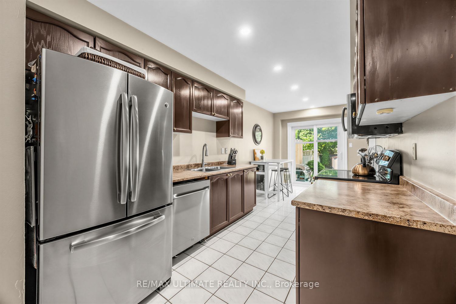 42 Landerville Lane Property Photo 13