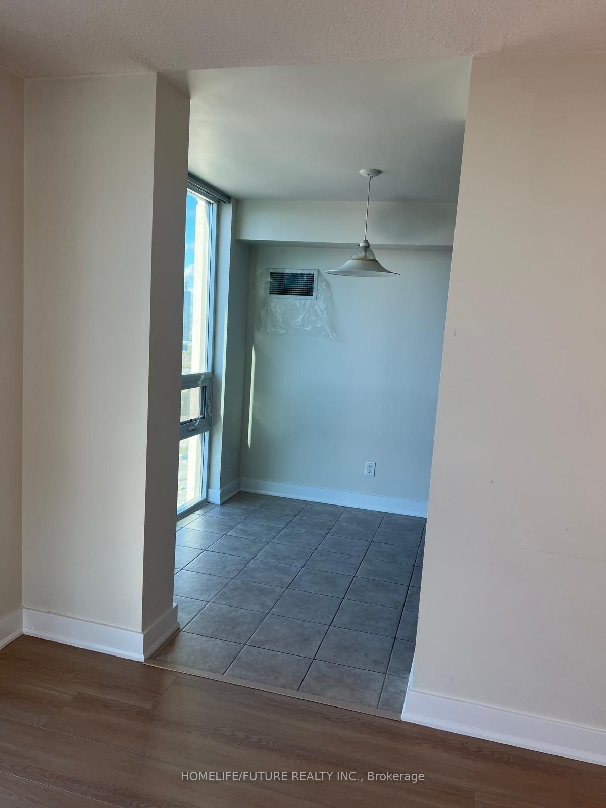 88 Grangeway Avenue 2103 Property Photo 18