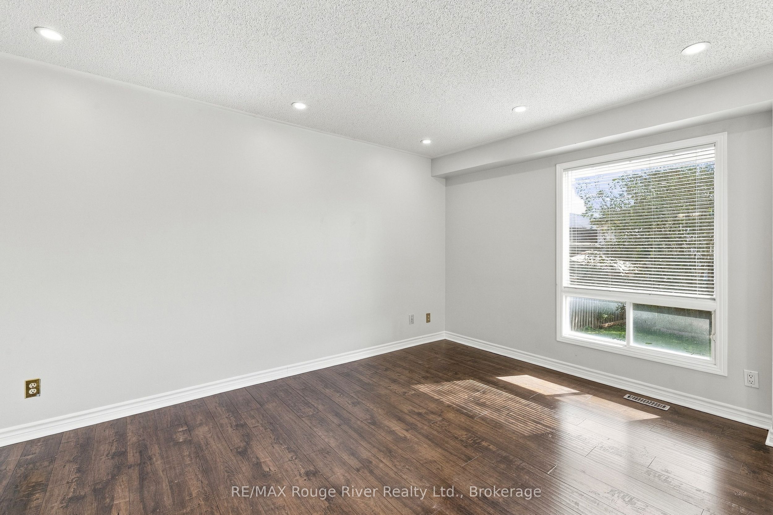 95 B Concession Street E Property Photo 11