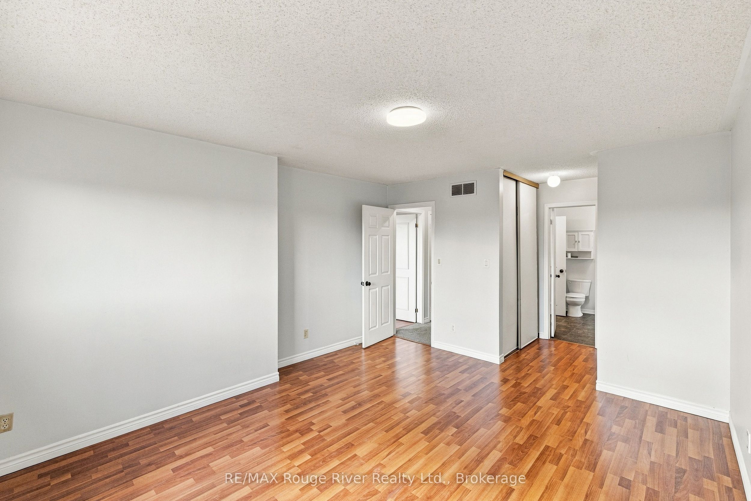 95 B Concession Street E Property Photo 22