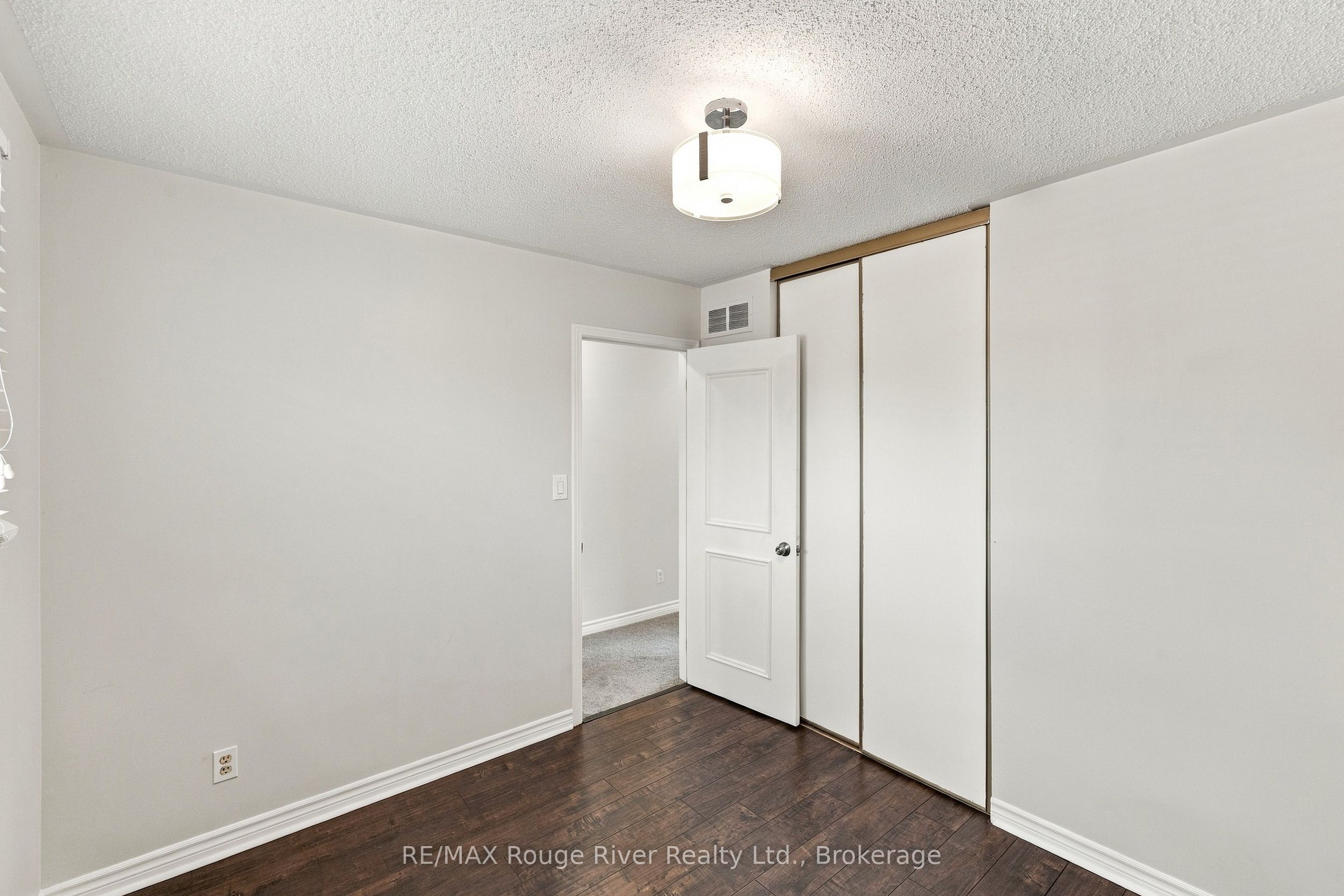95 B Concession Street E Property Photo 27