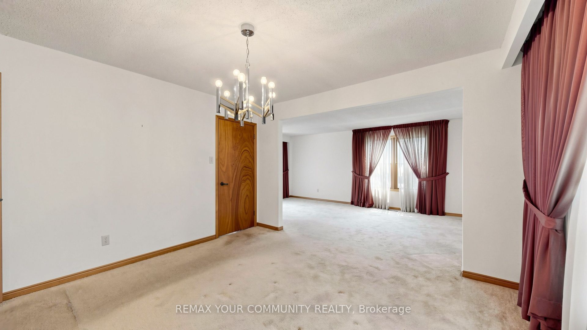 2 Trimontium Crescent Property Photo 9