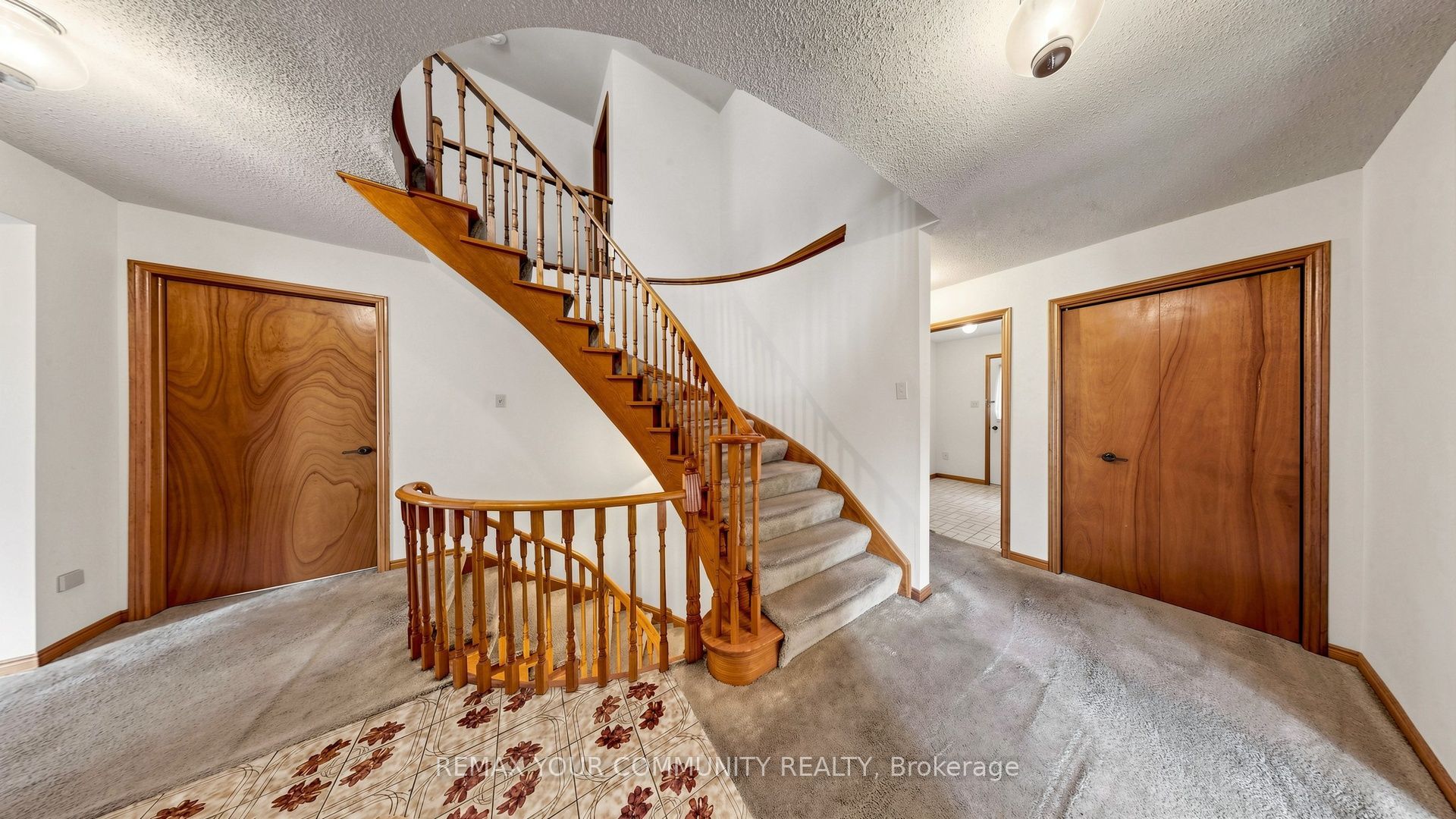 2 Trimontium Crescent Property Photo 22
