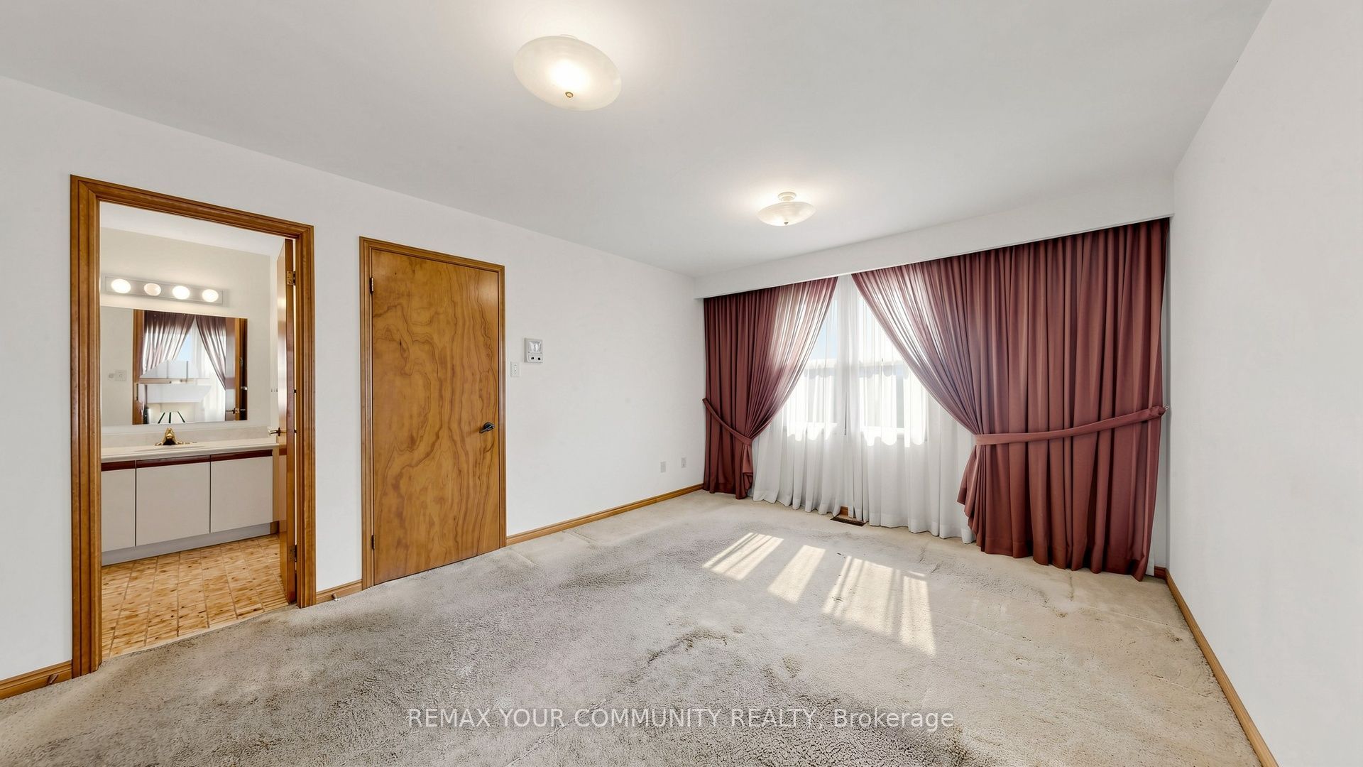 2 Trimontium Crescent Property Photo 24