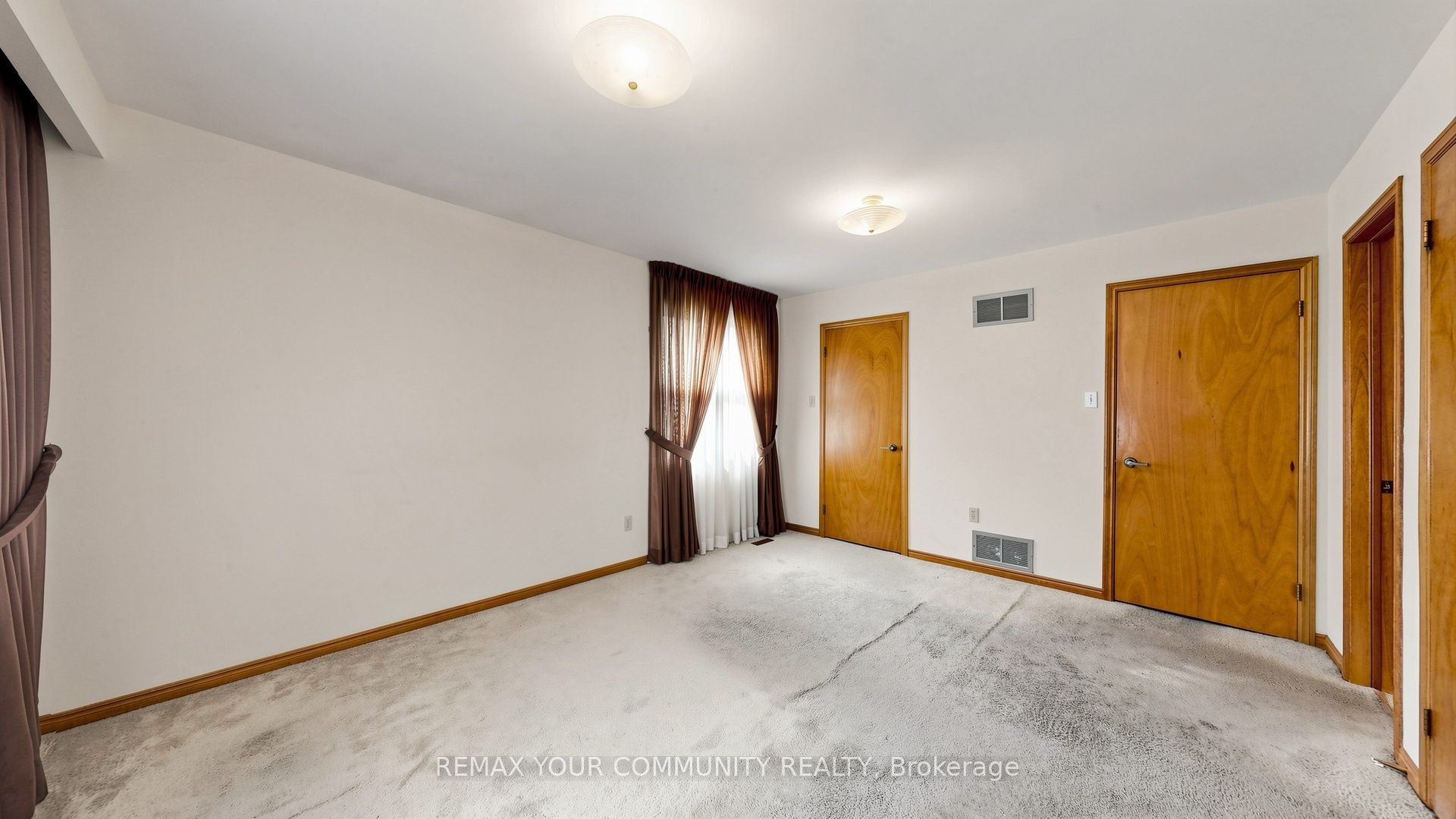 2 Trimontium Crescent Property Photo 26