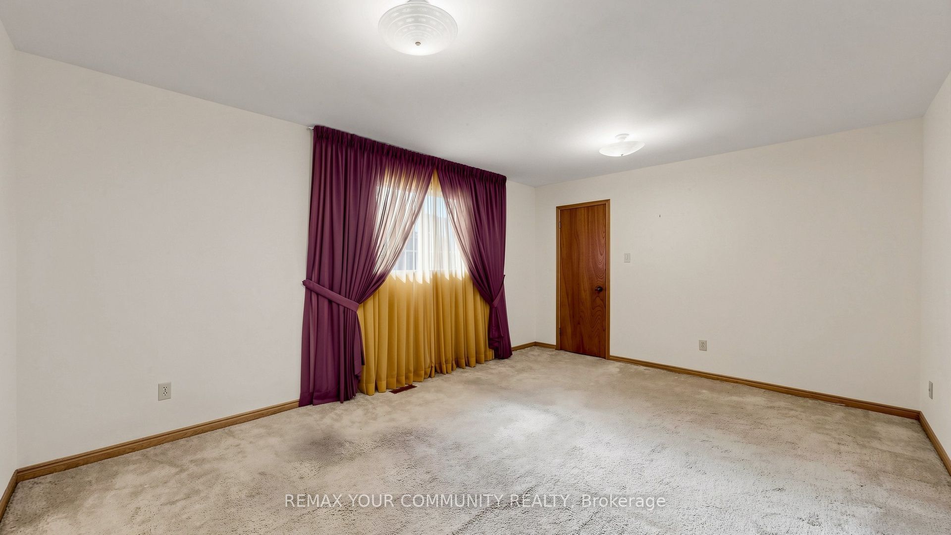 2 Trimontium Crescent Property Photo 33
