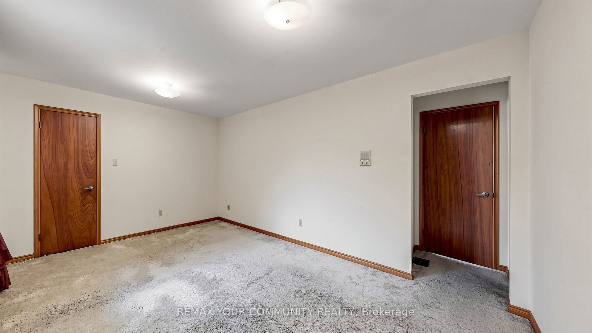 2 Trimontium Crescent Property Photo 34