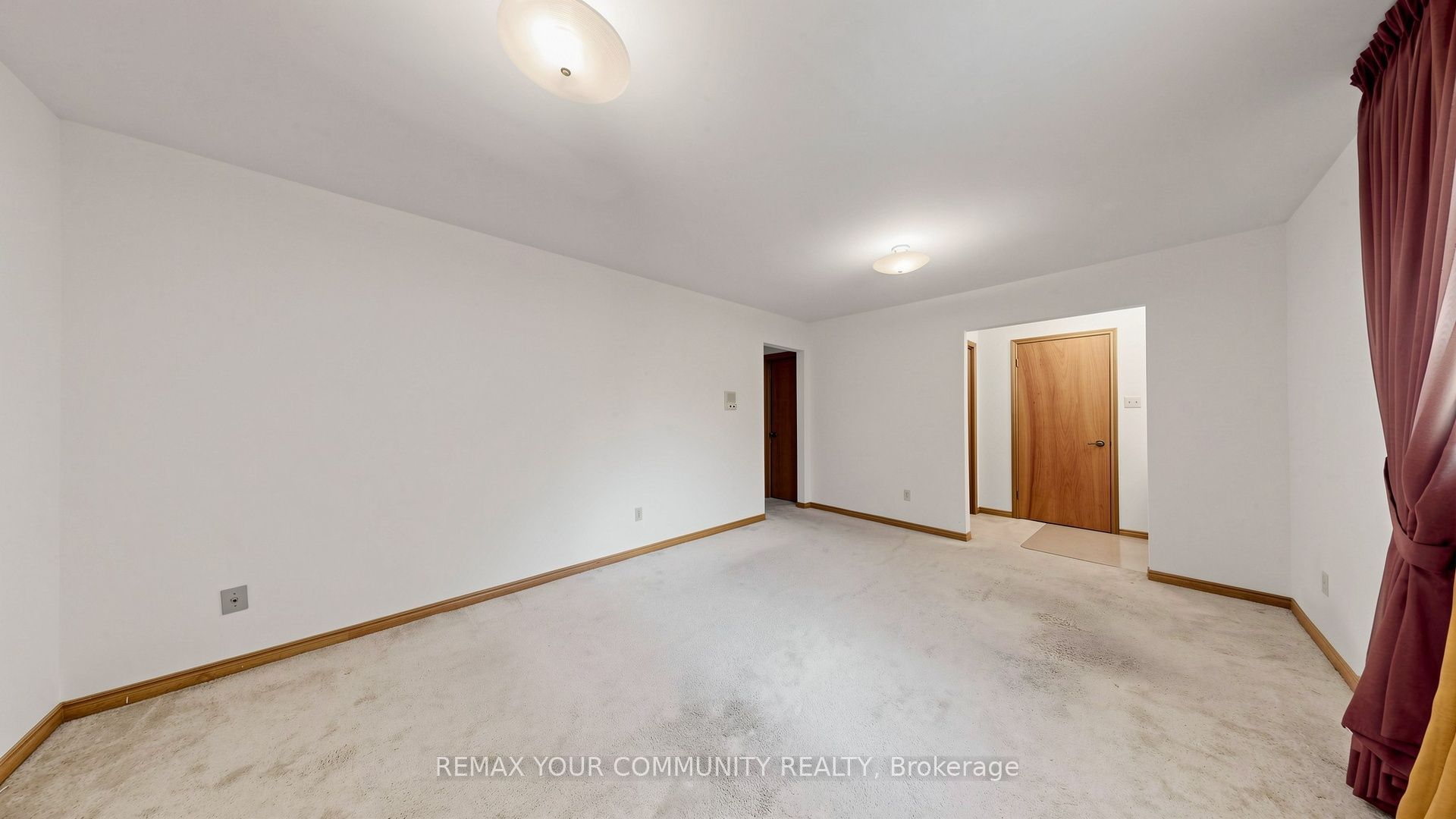 2 Trimontium Crescent Property Photo 36