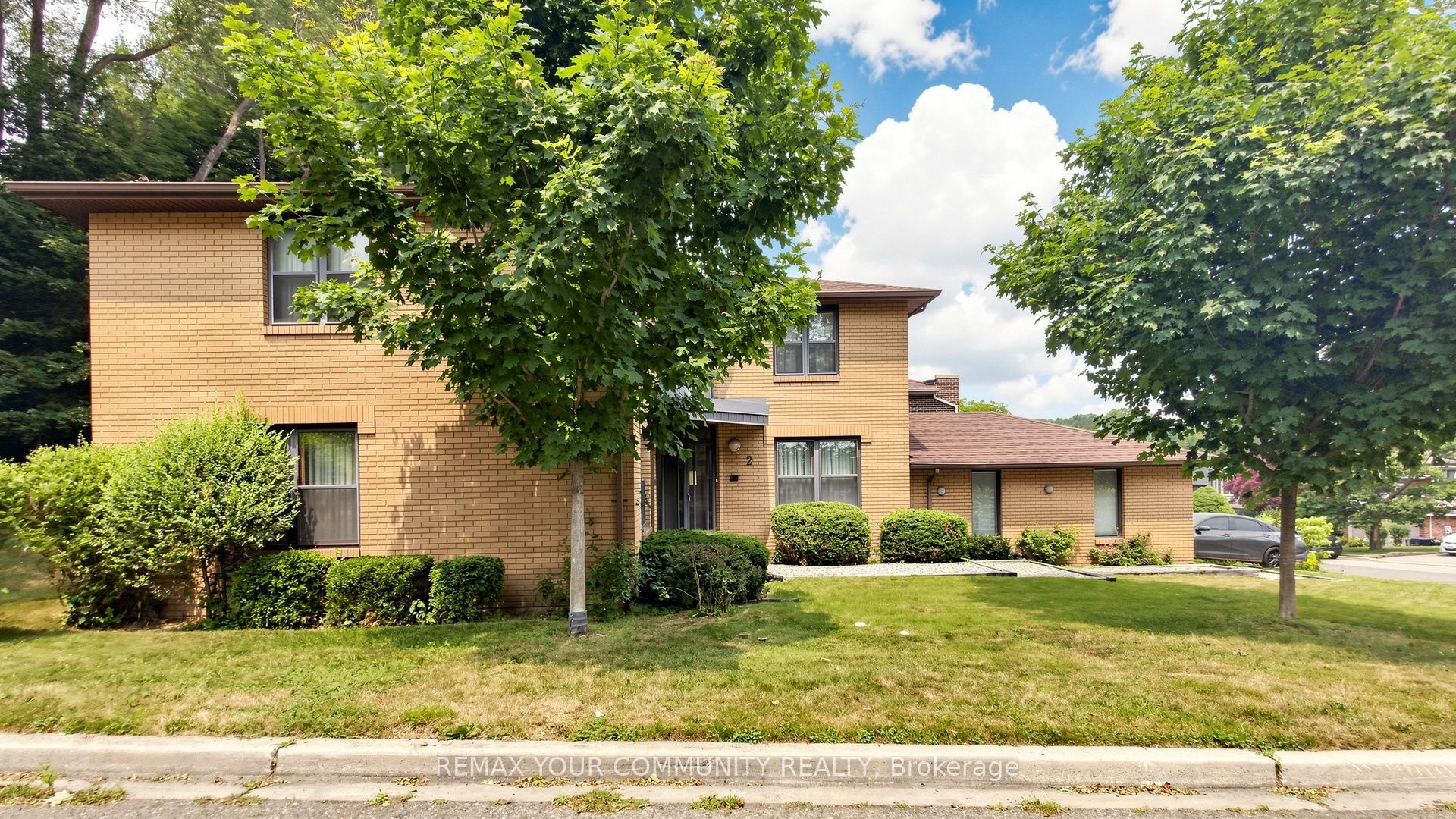 2 Trimontium Crescent Property Photo 45
