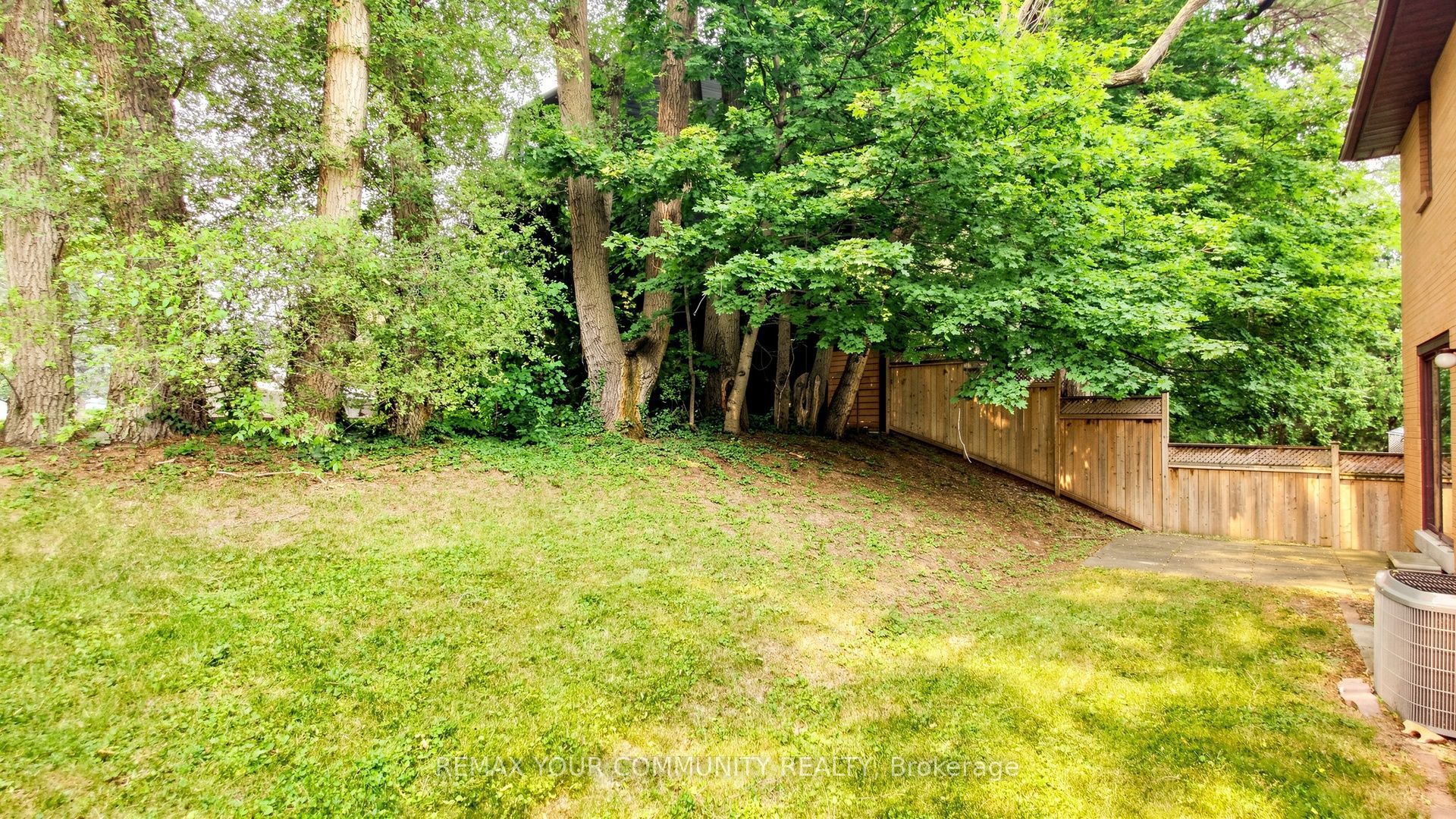 2 Trimontium Crescent Property Photo 48
