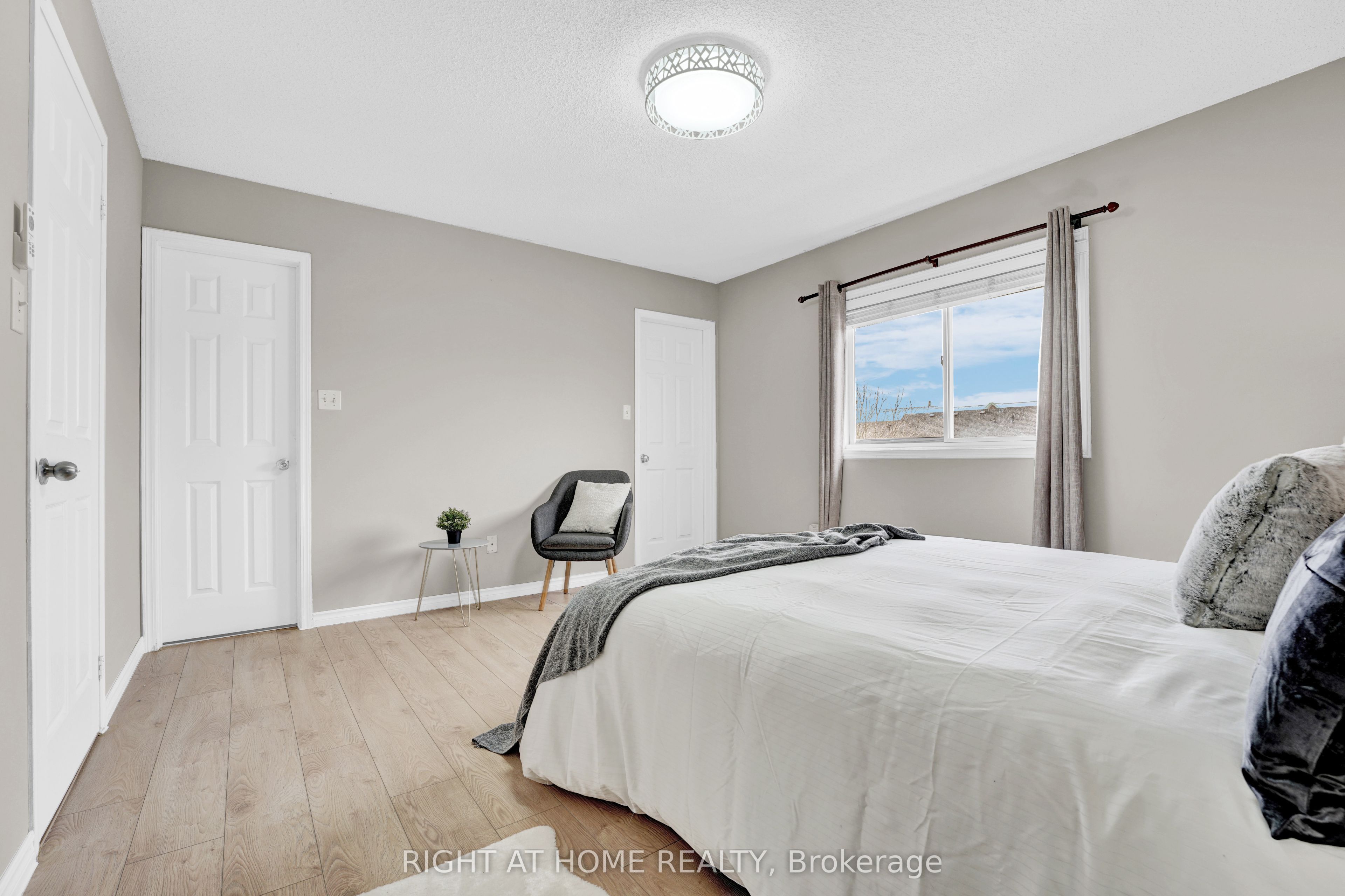 1720 Radcliffe Drive Property Photo 11