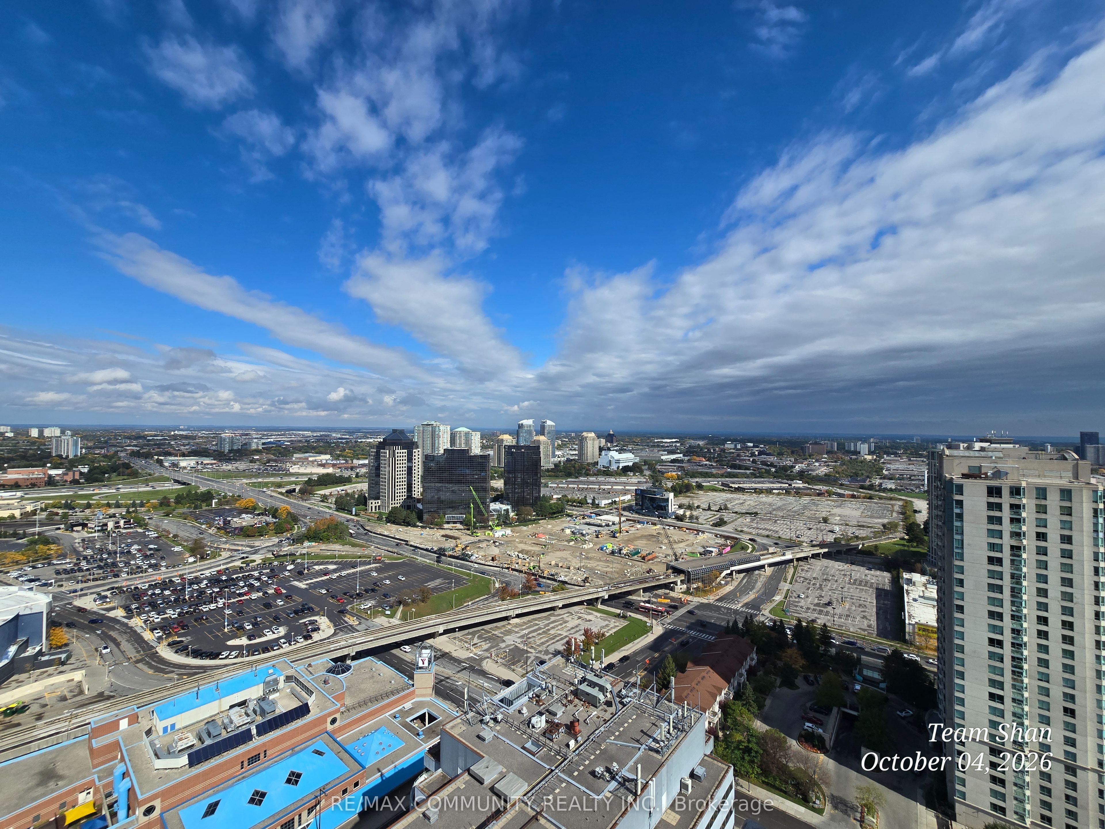 25 Town Centre Court Lph01 Property Photo 28