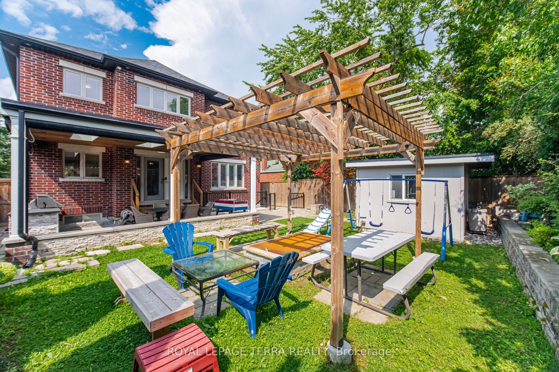 27 Minford Avenue Property Photo 48