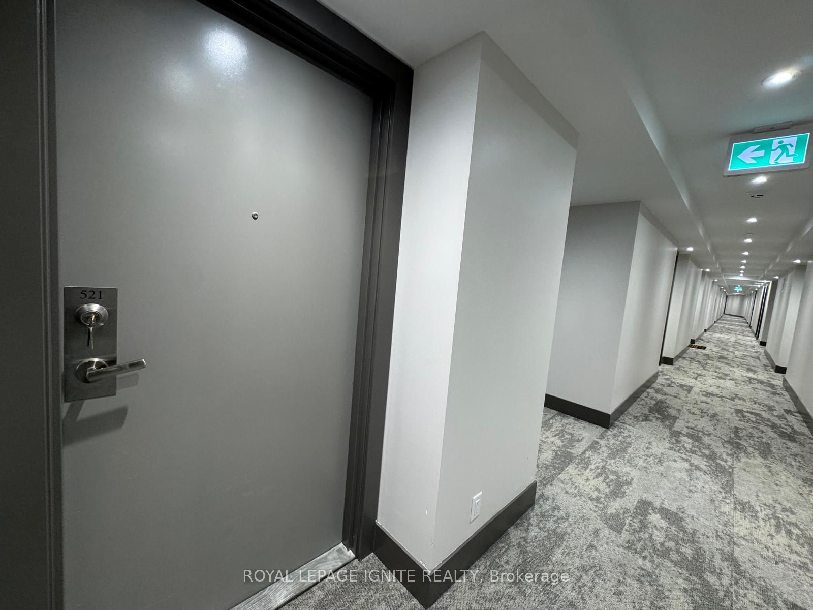 51 Clarington Boulevard 521 Property Photo 4