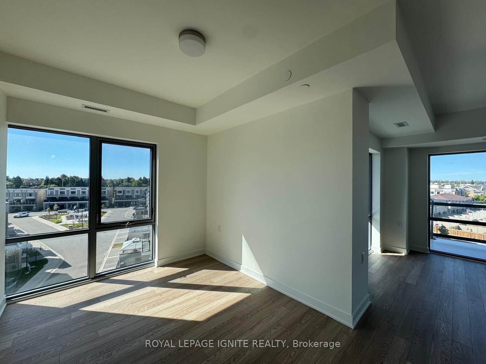 51 Clarington Boulevard 521 Property Photo 14