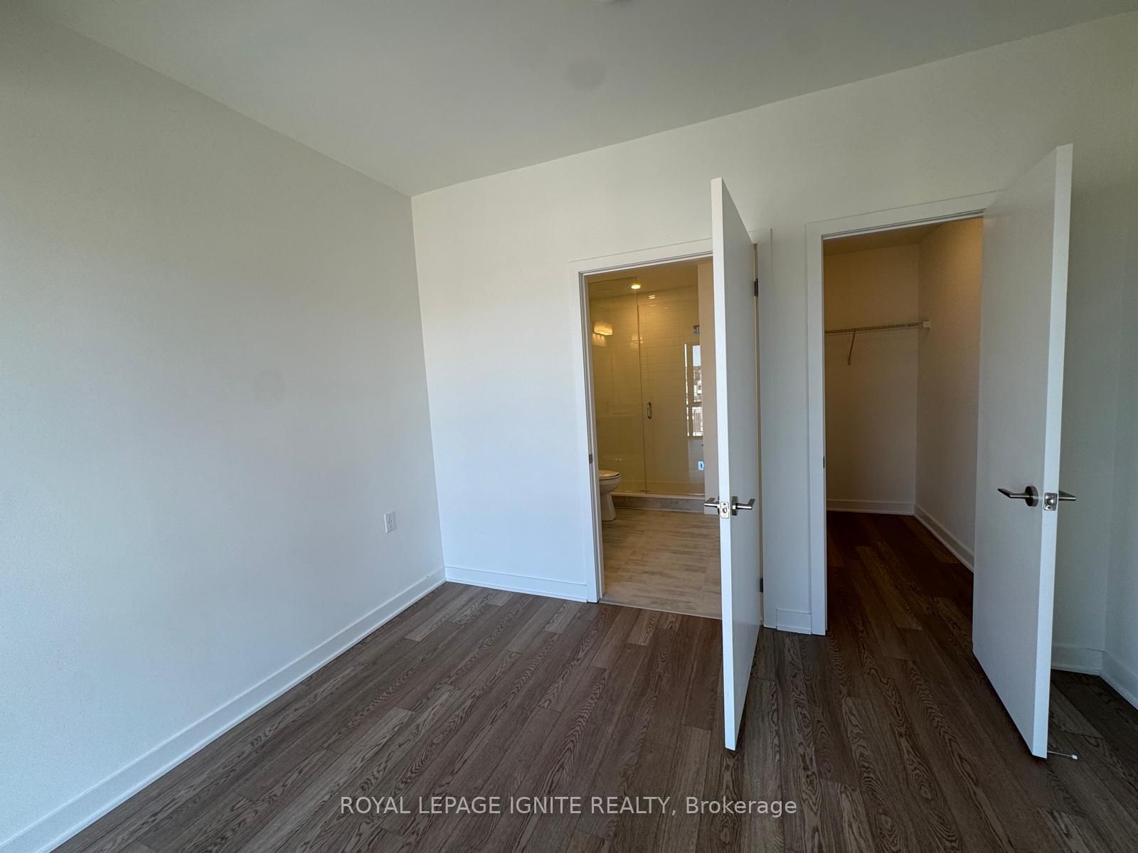 51 Clarington Boulevard 521 Property Photo 17