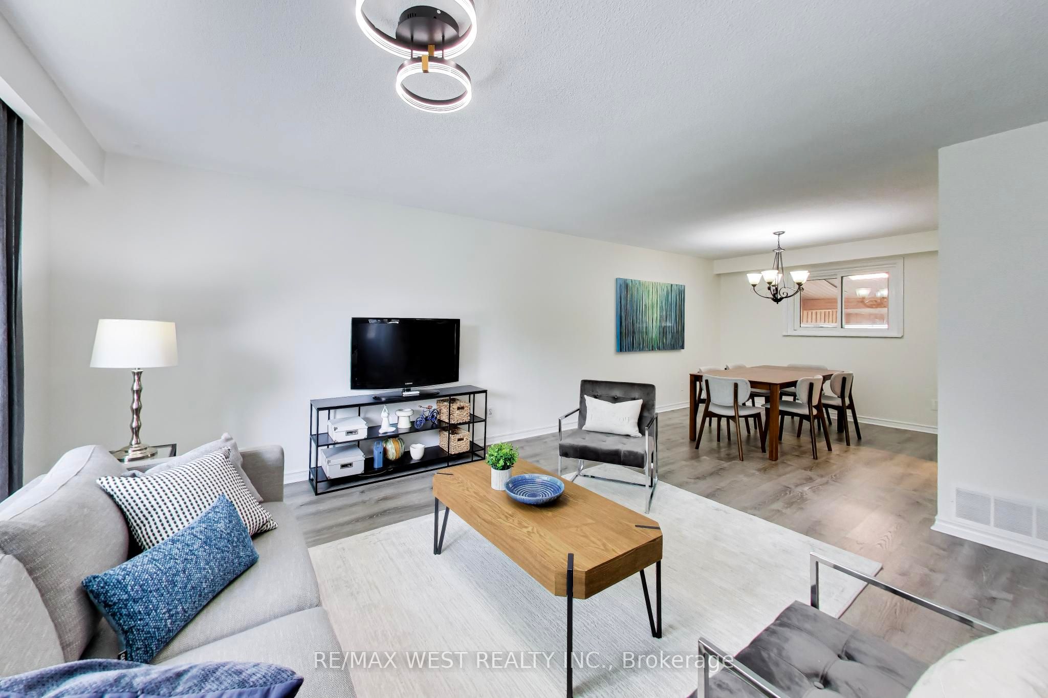 128 Roser Crescent Property Photo 8