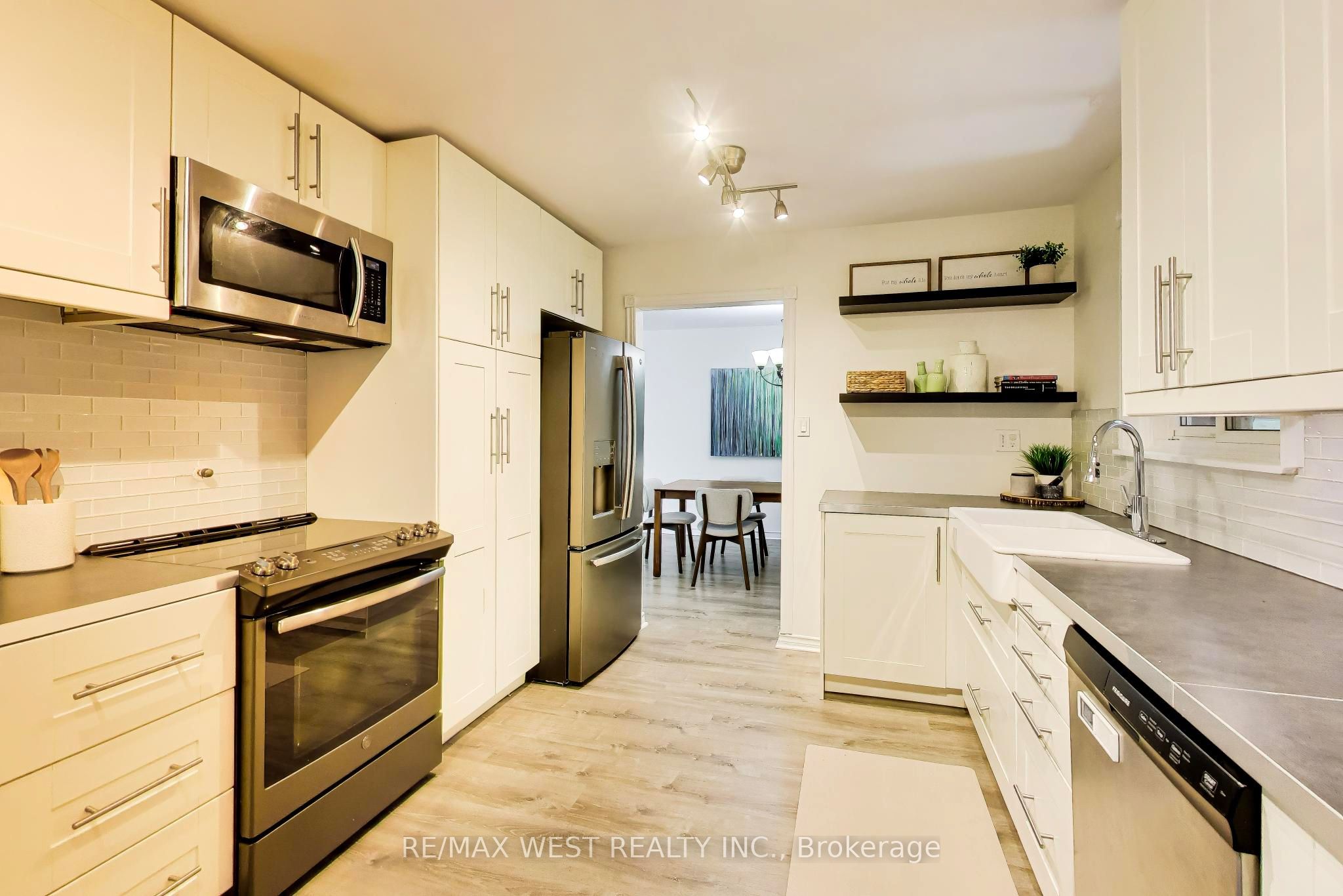 128 Roser Crescent Property Photo 12