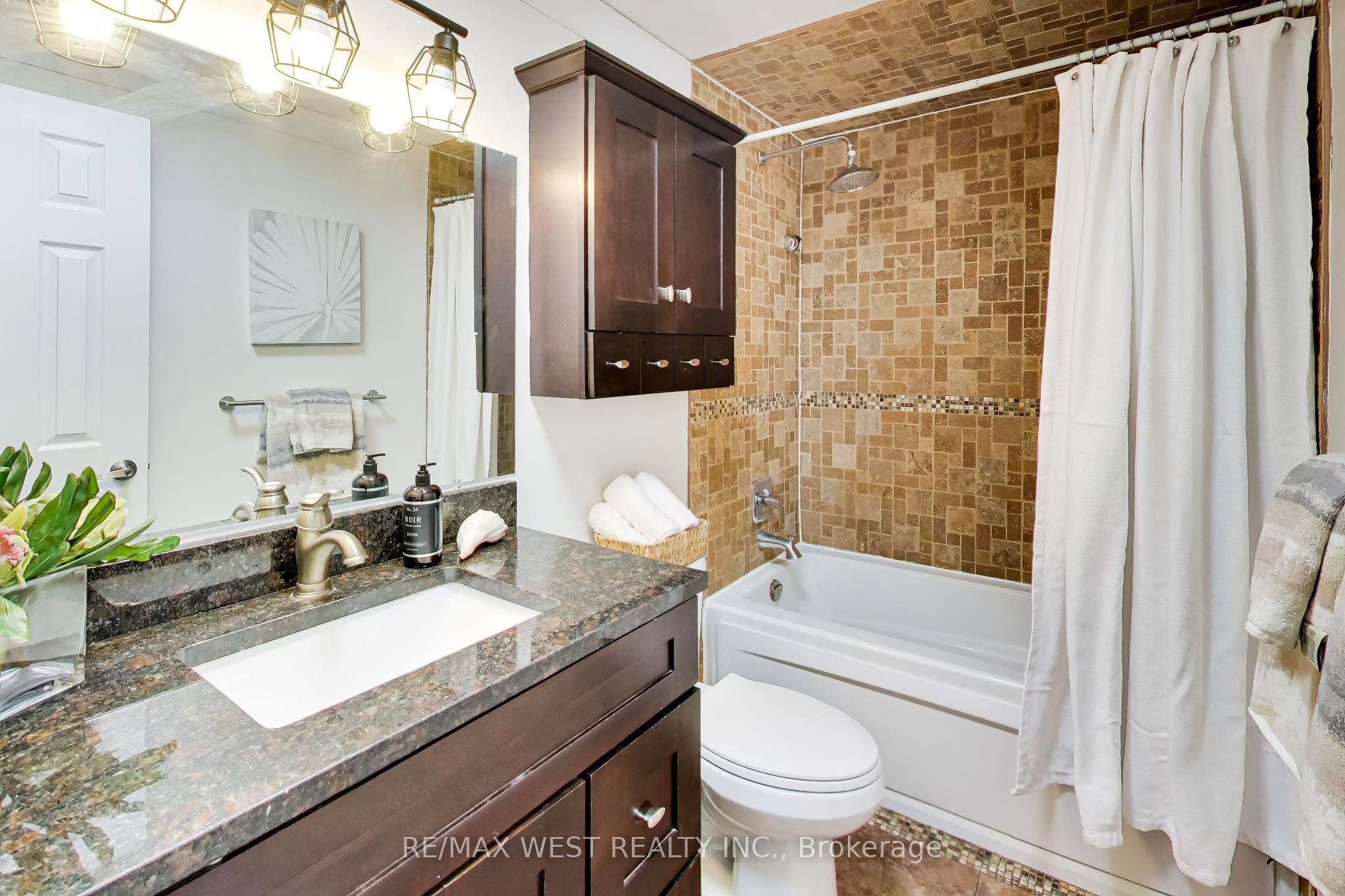 128 Roser Crescent Property Photo 24