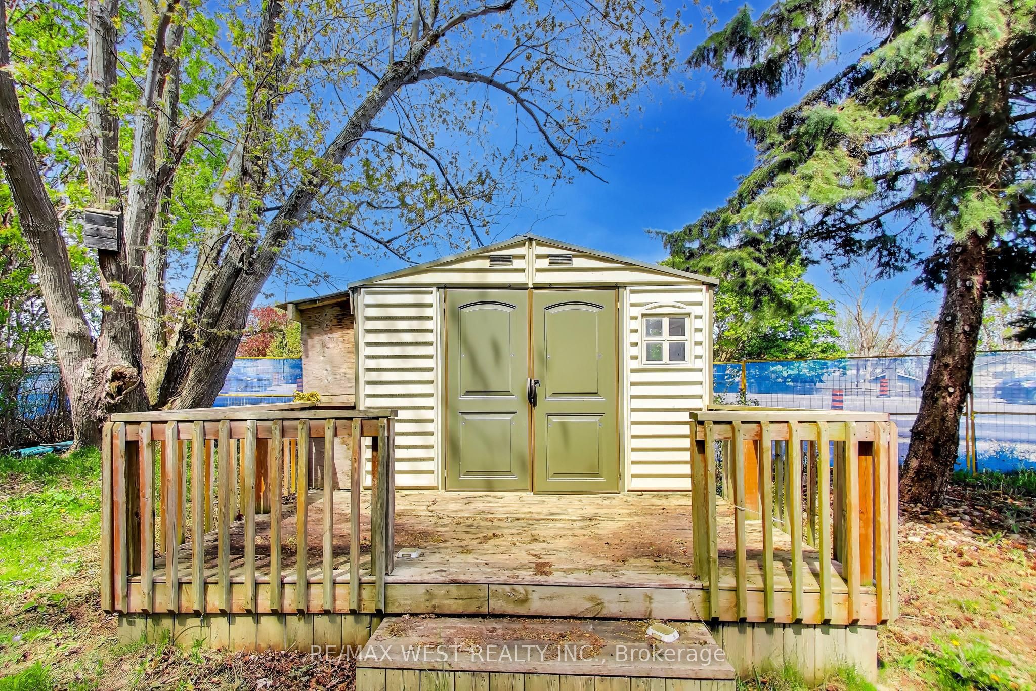 128 Roser Crescent Property Photo 38