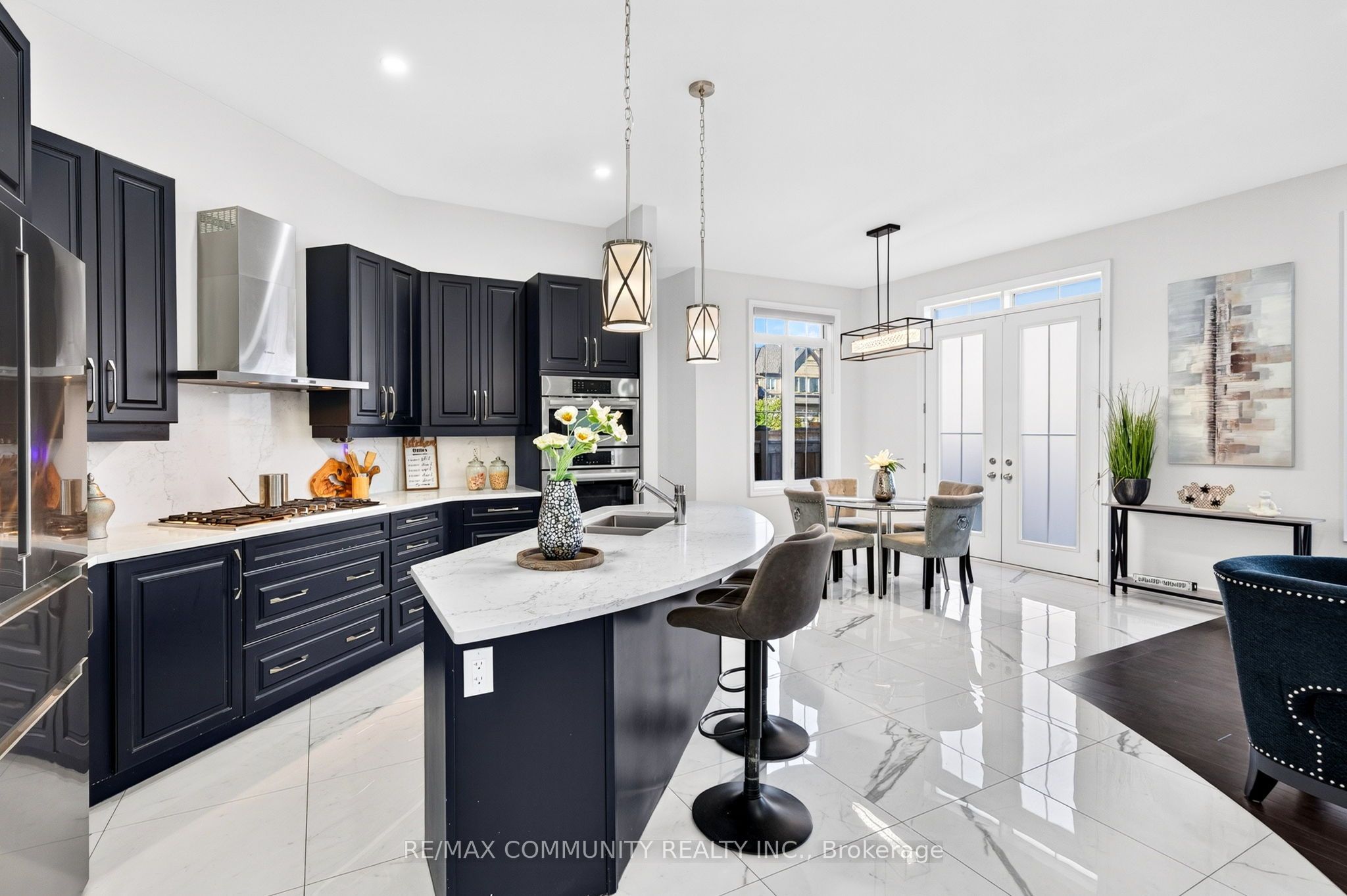 144 Auckland Drive Property Photo 12