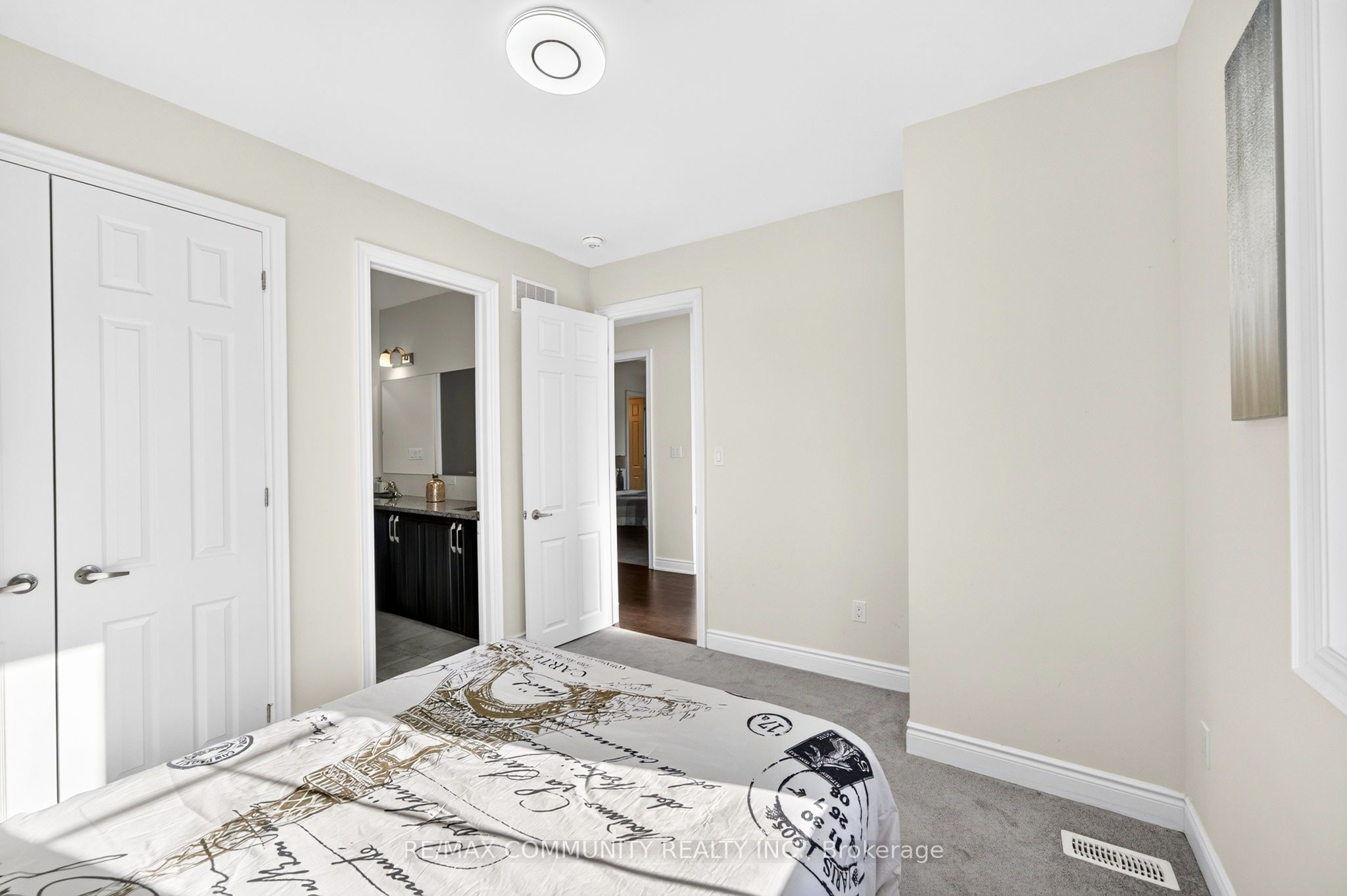 144 Auckland Drive Property Photo 37