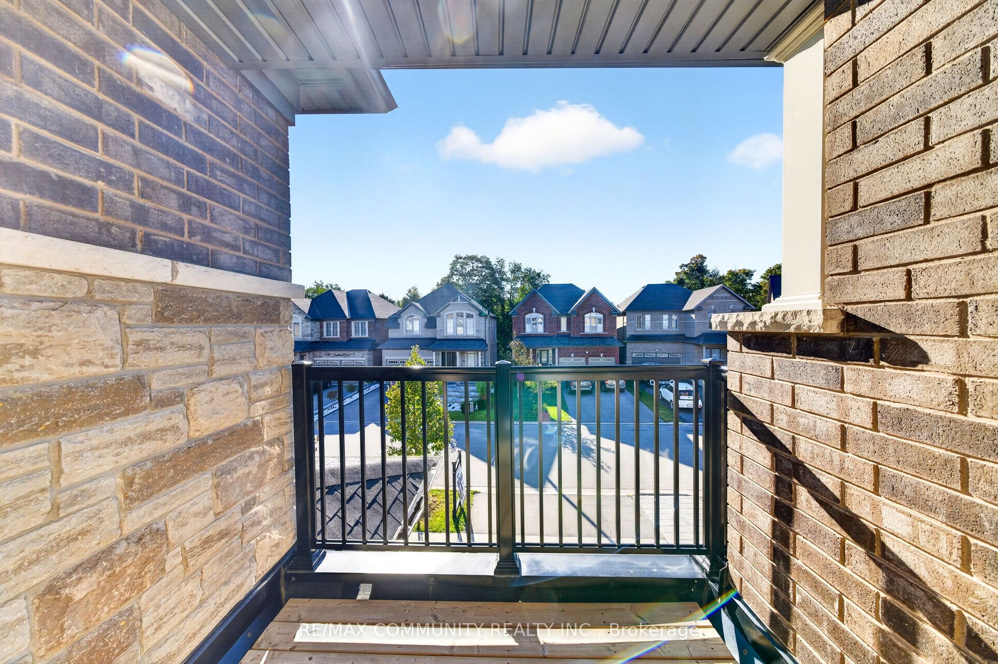 144 Auckland Drive Property Photo 41