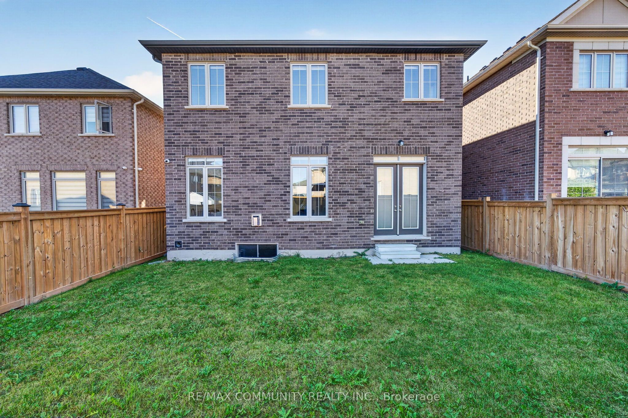 144 Auckland Drive Property Photo 47