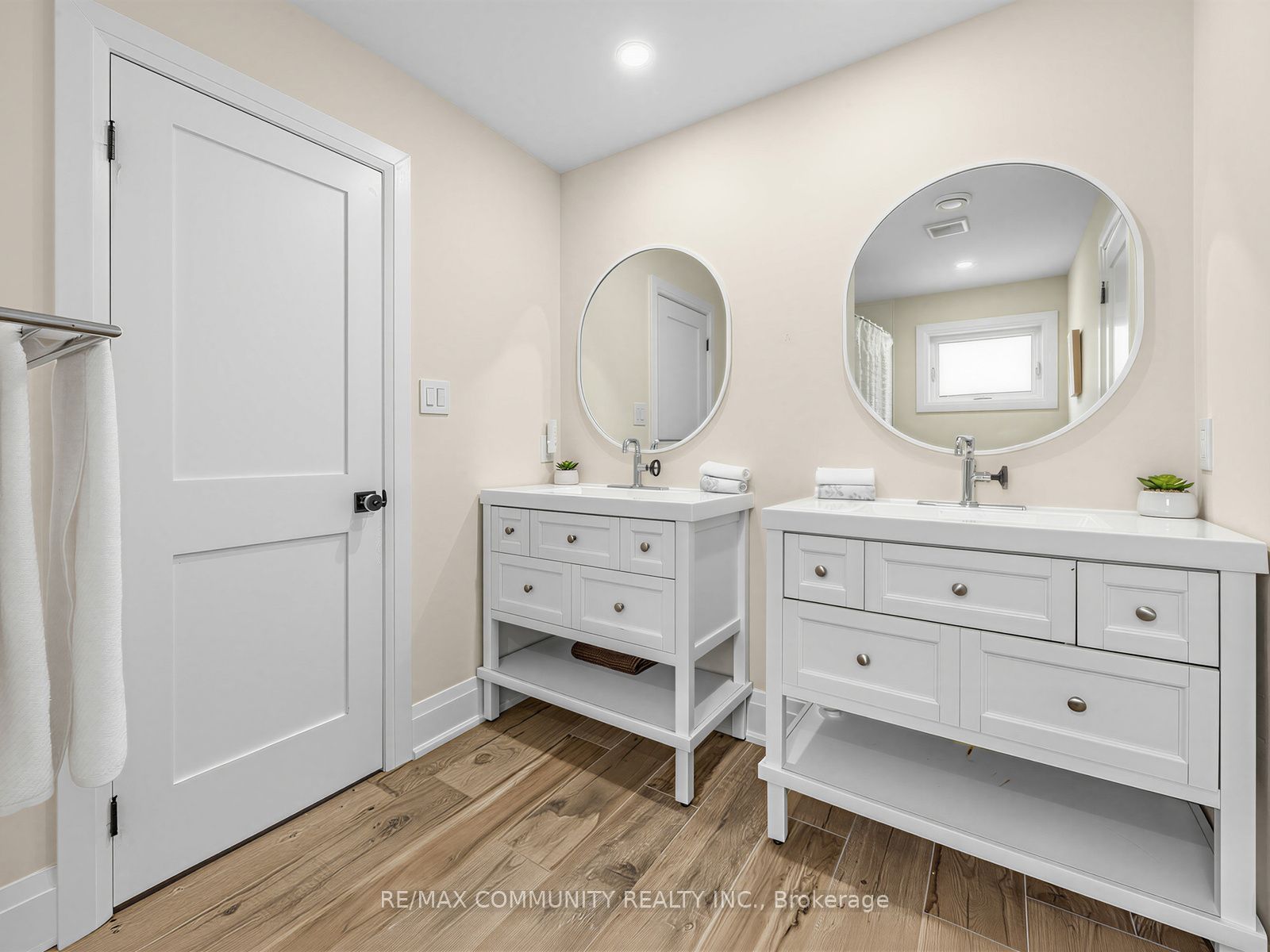 38 Robmar Street Property Photo 20