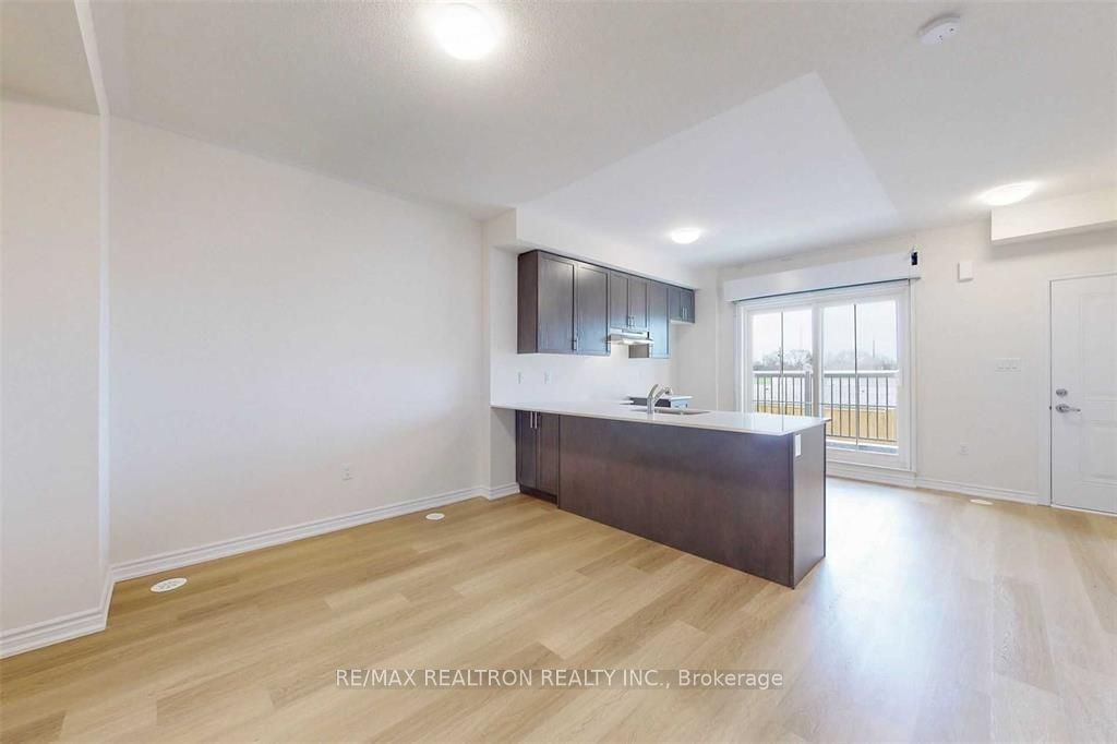 480 Beresford Path 19 Property Photo 7