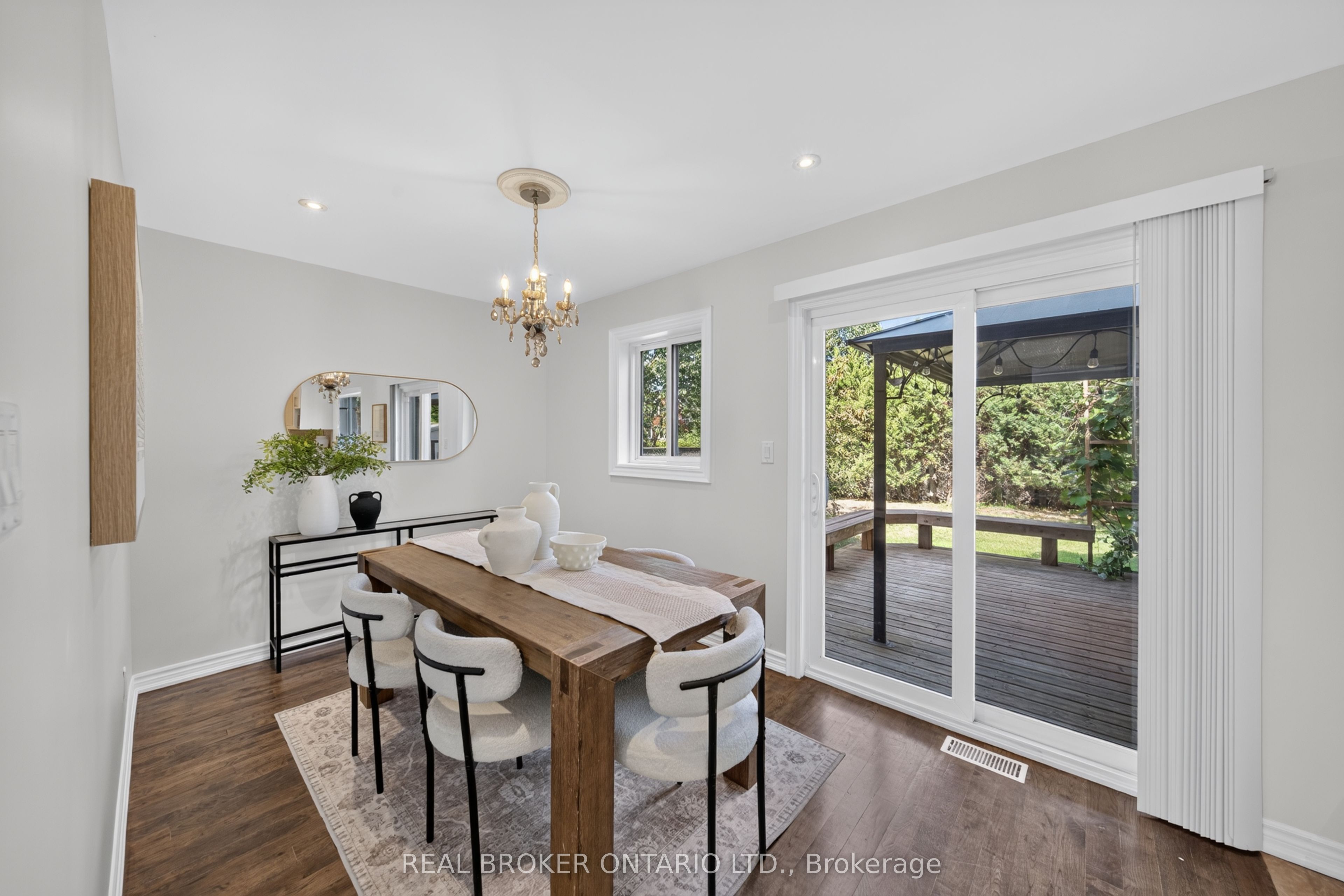 63 Eric Clarke Drive Property Photo 11