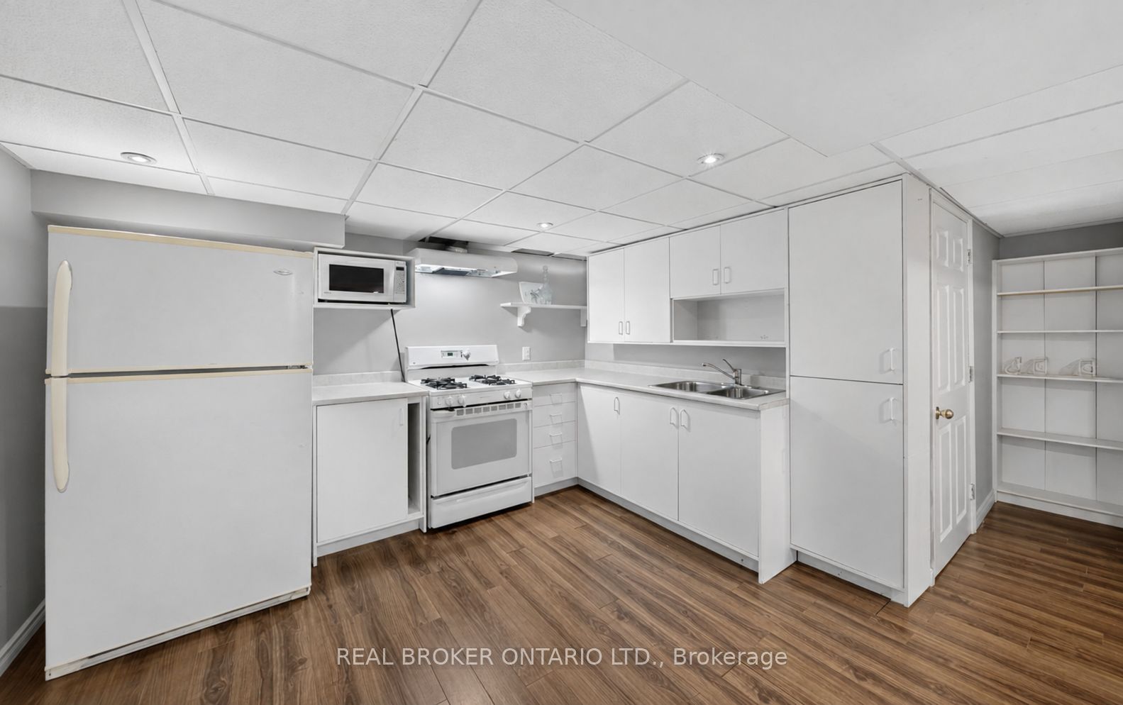 63 Eric Clarke Drive Property Photo 28