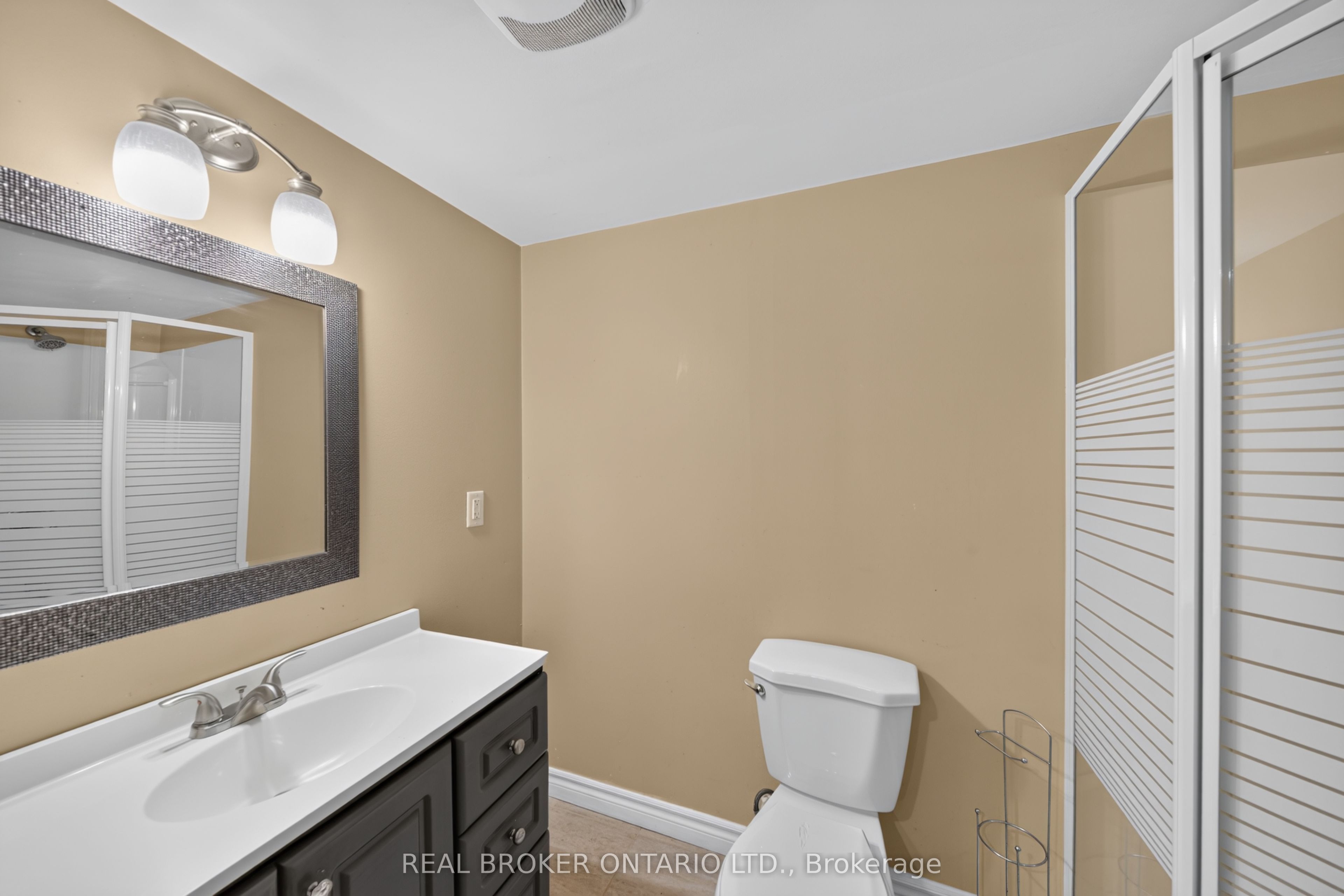 63 Eric Clarke Drive Property Photo 29