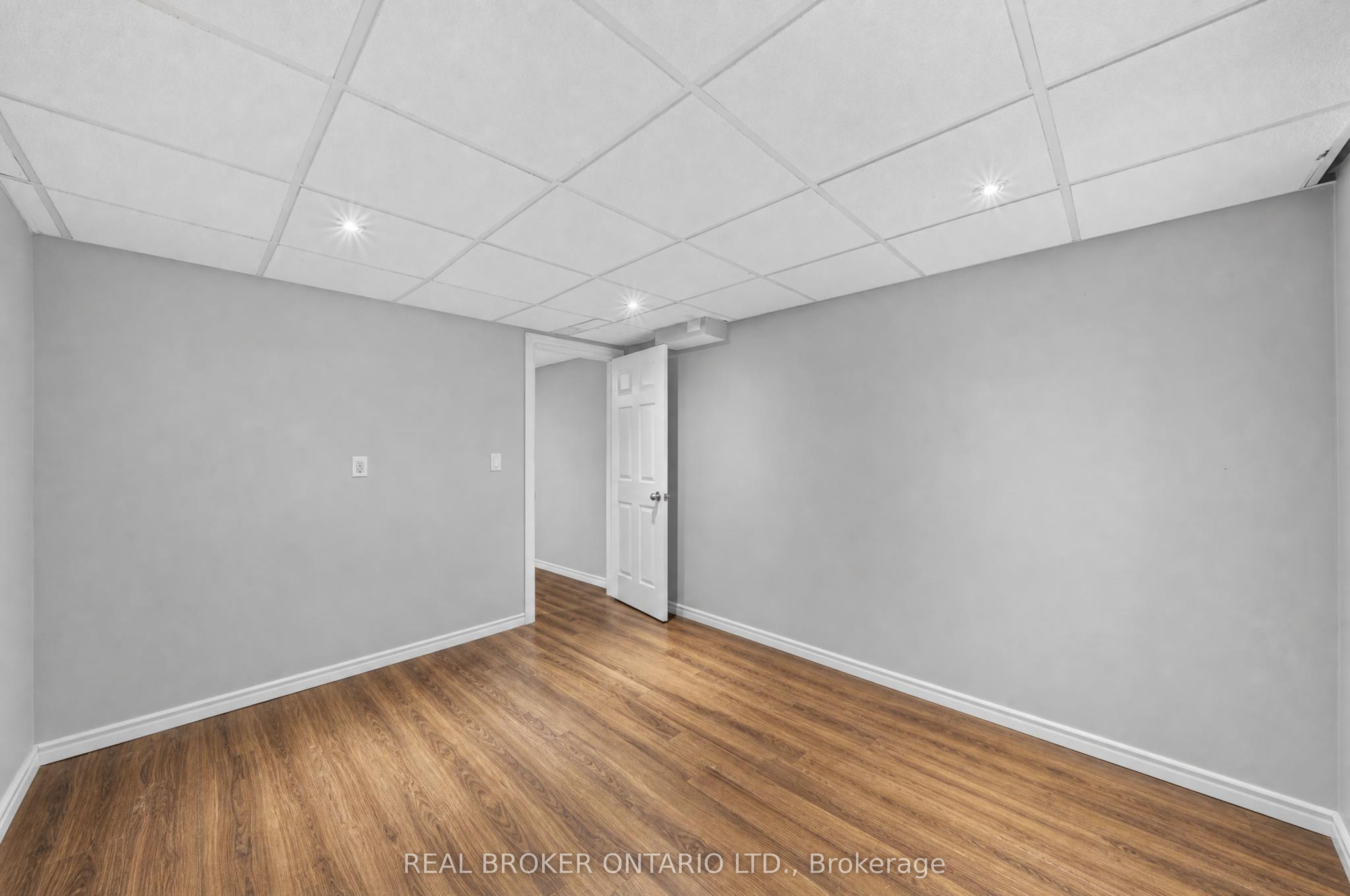 63 Eric Clarke Drive Property Photo 31