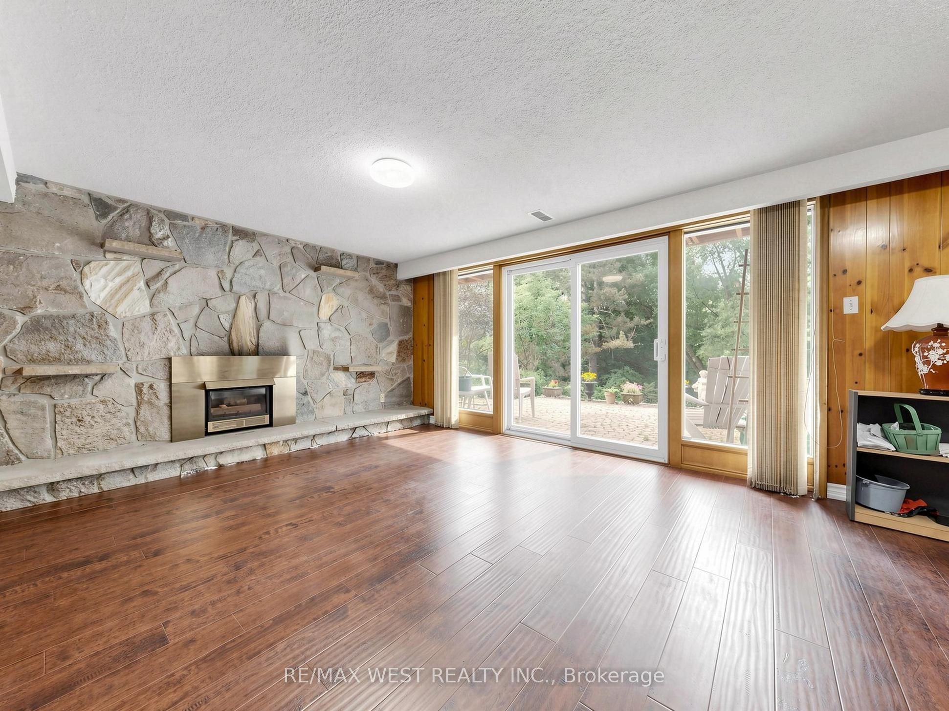 41 Burnview Crescent Property Photo 16