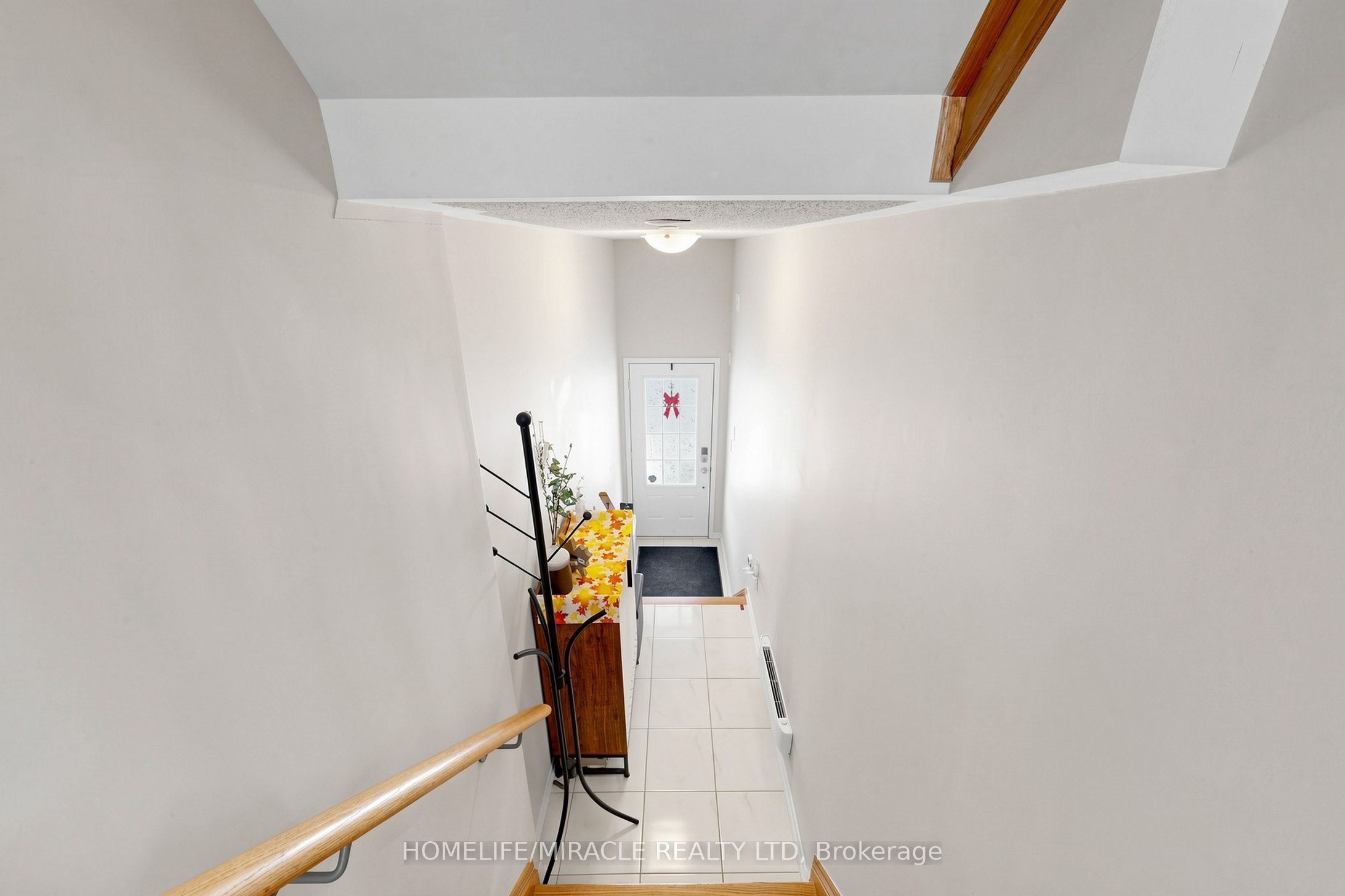 2725 Deputy Minister Path Property Photo 18