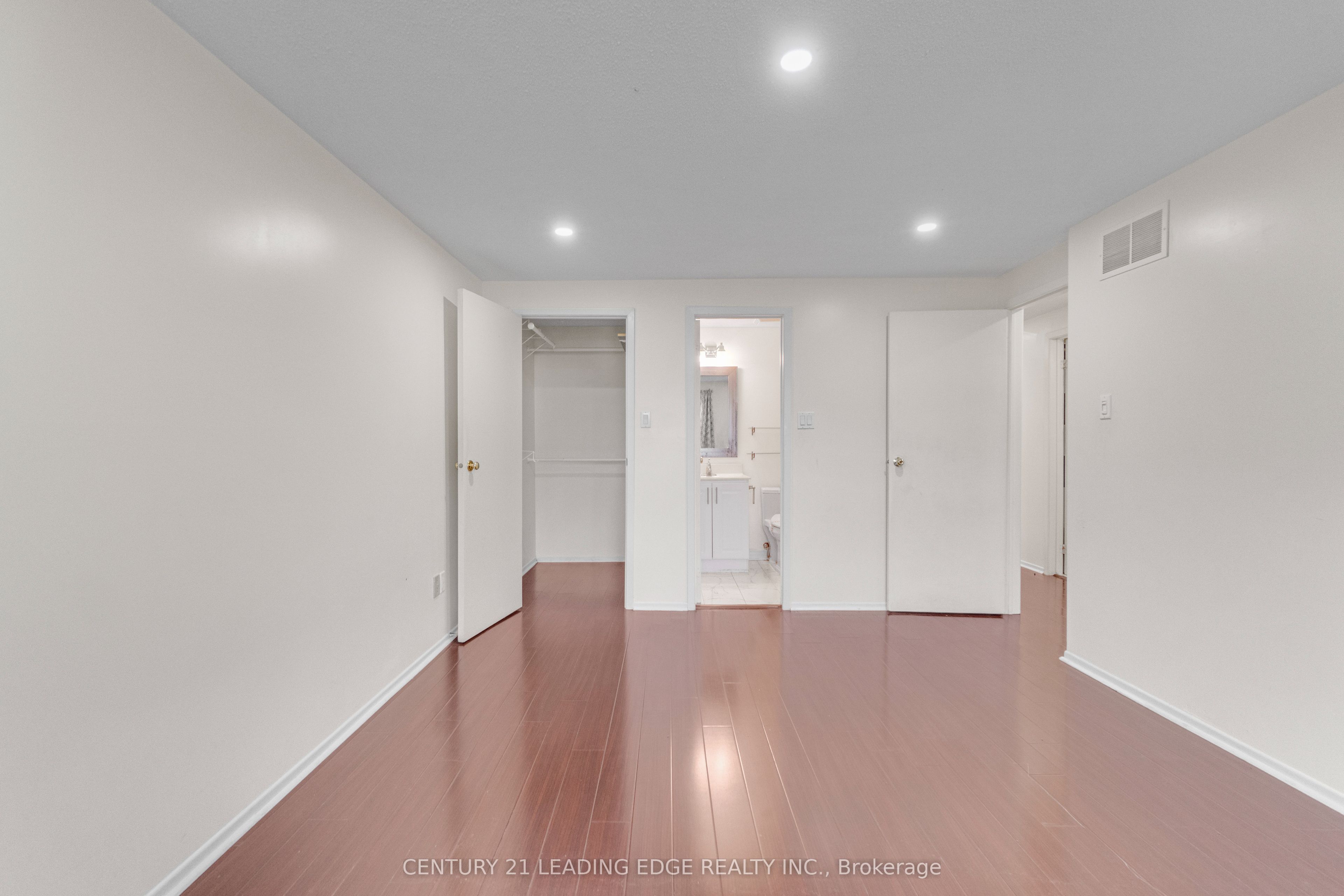 5 Kimbercroft Court Property Photo 21