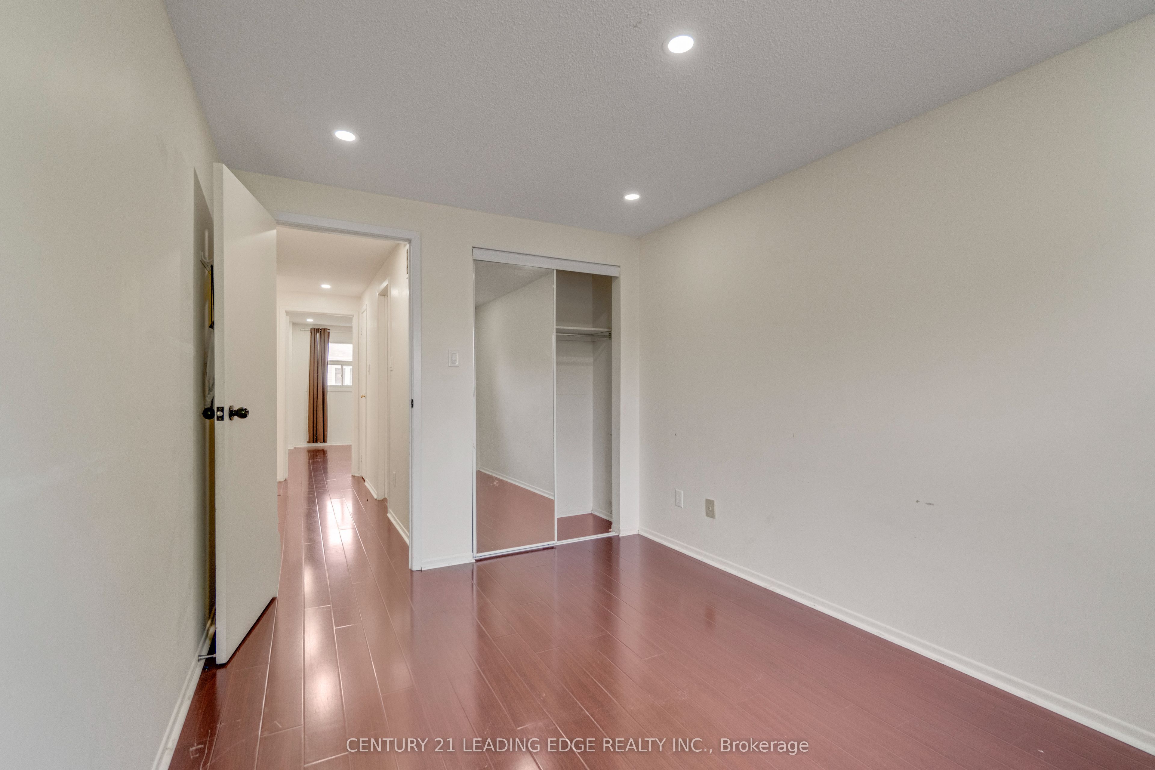 5 Kimbercroft Court Property Photo 24