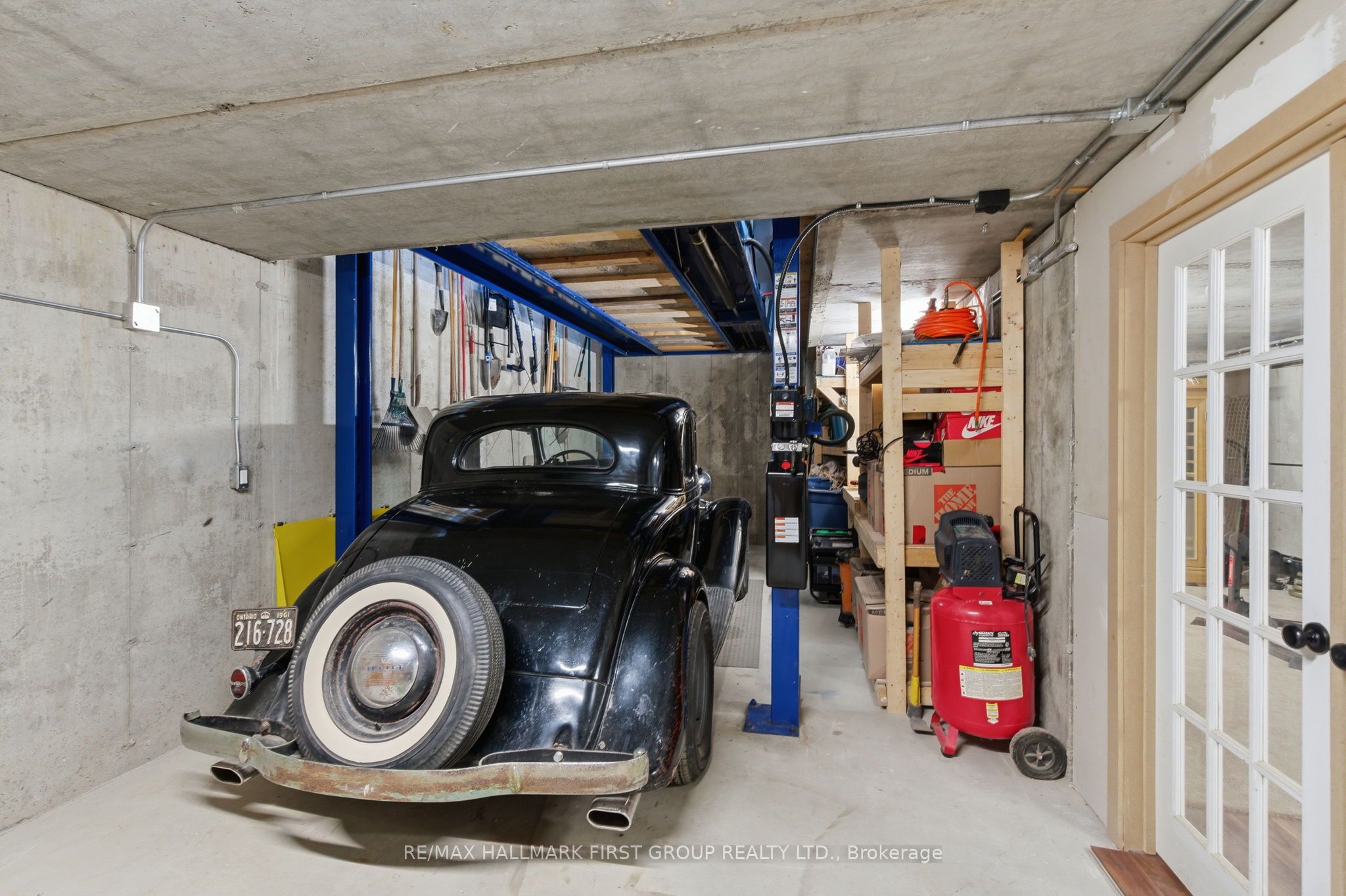 53 Brown Street Property Photo 30