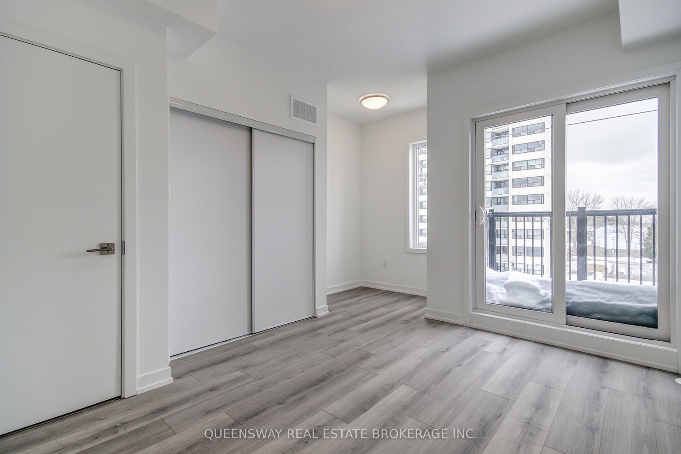 3079 Pharmacy Avenue 28 Property Photo 15