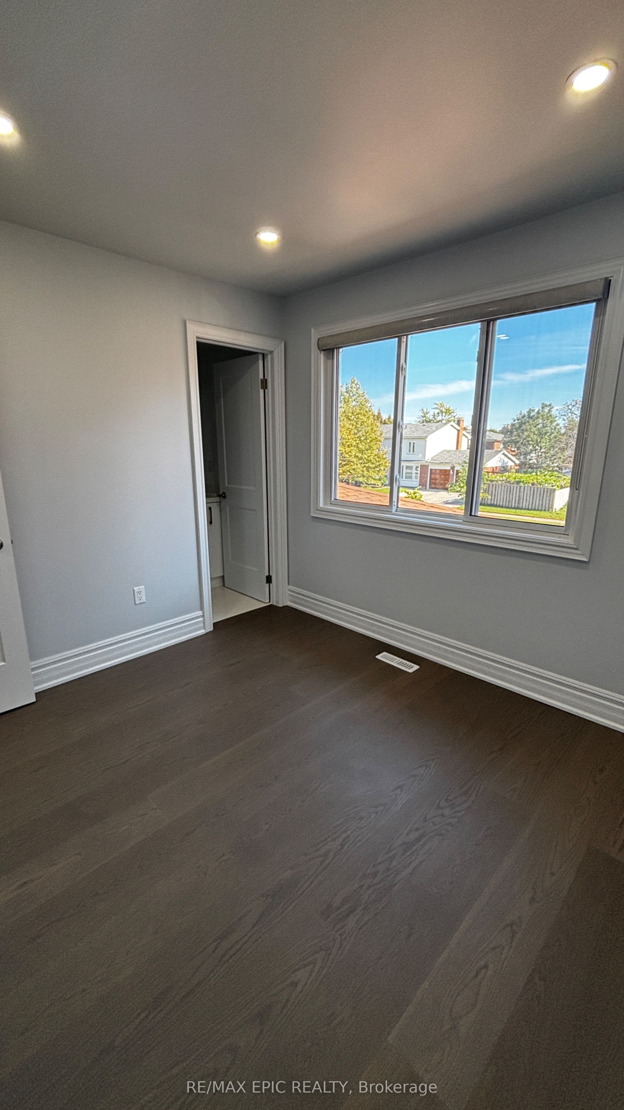 24 Pipers Green Avenue Property Photo 10