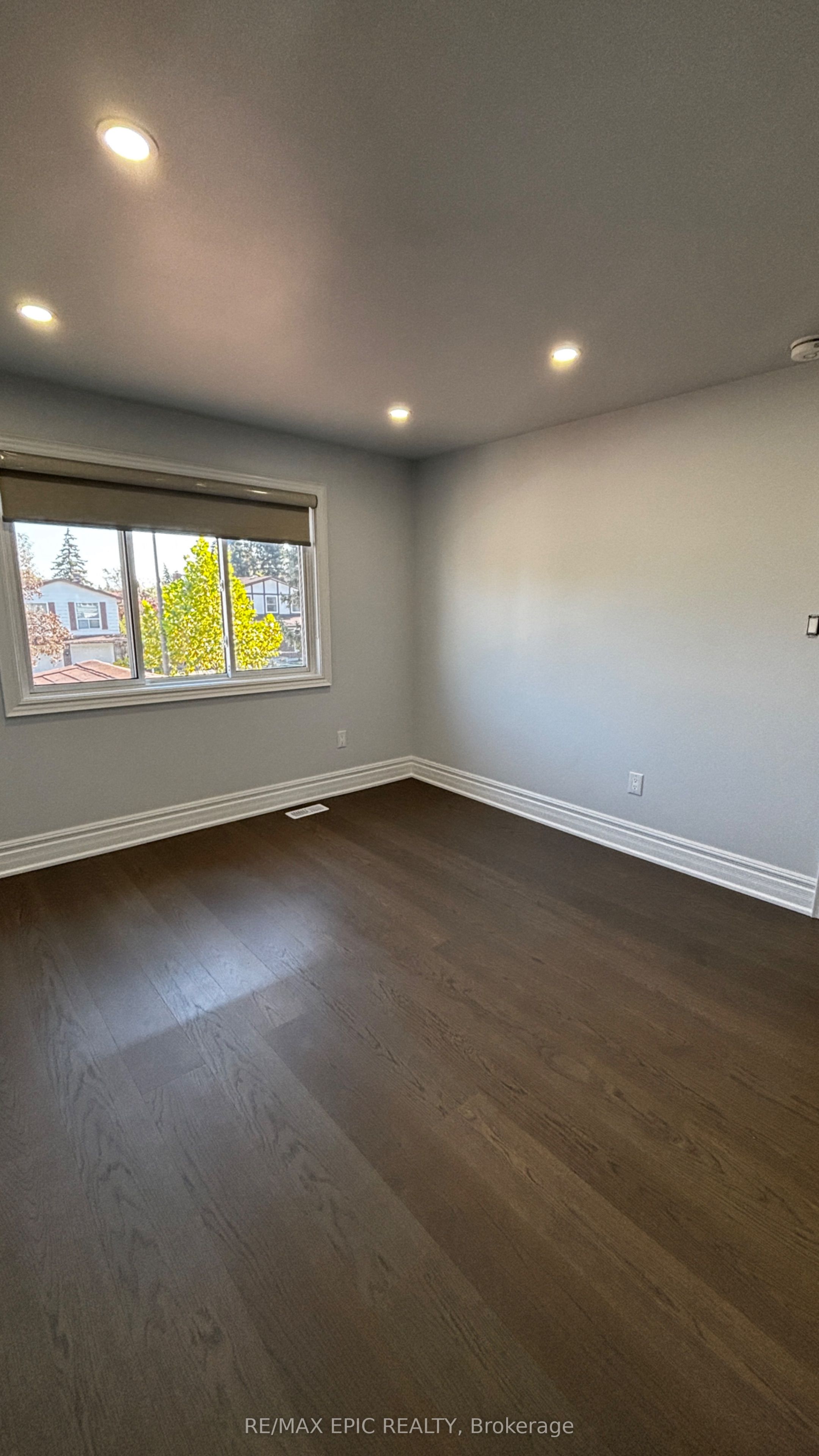 24 Pipers Green Avenue Property Photo 11